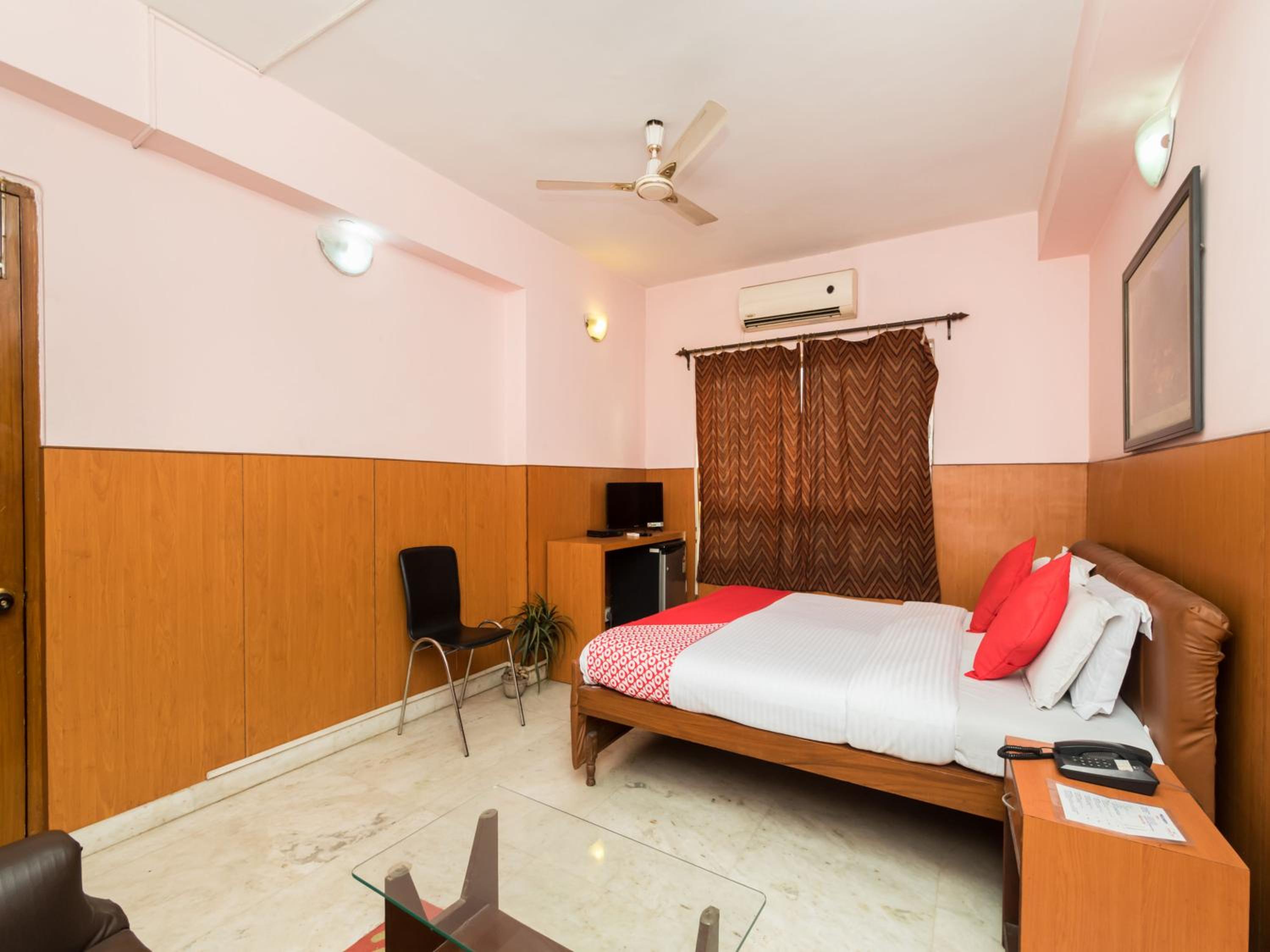 Malik Guest House