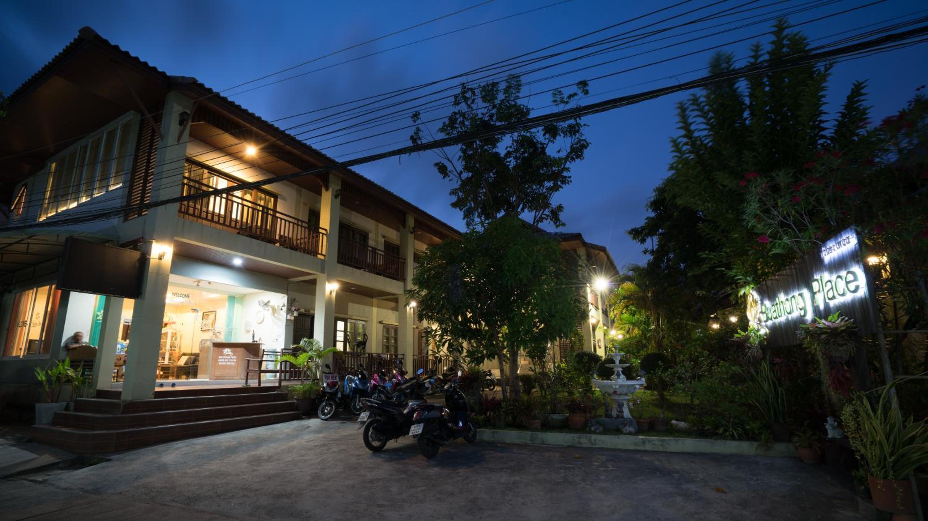 Buathong Place