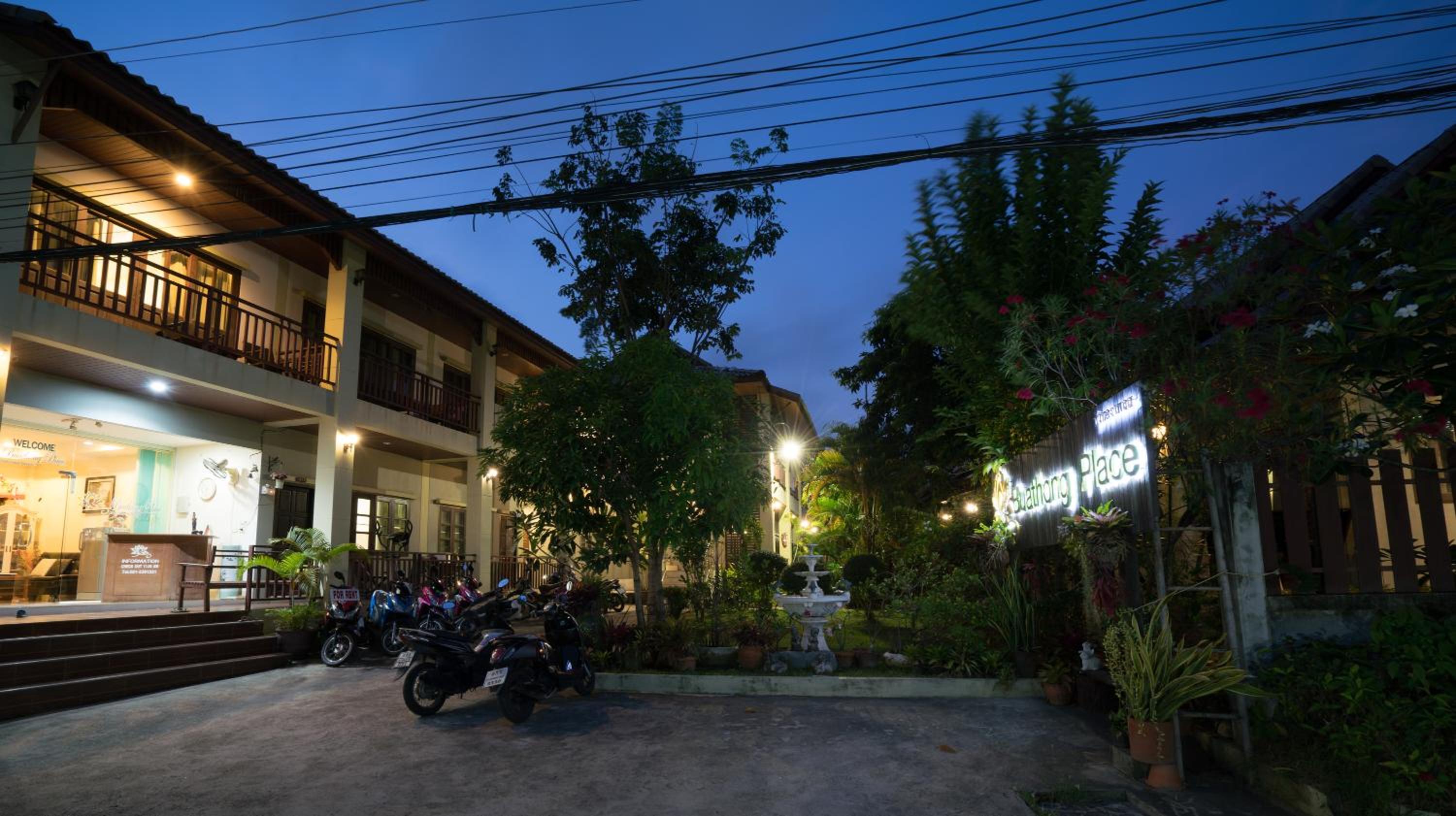 Buathong Place