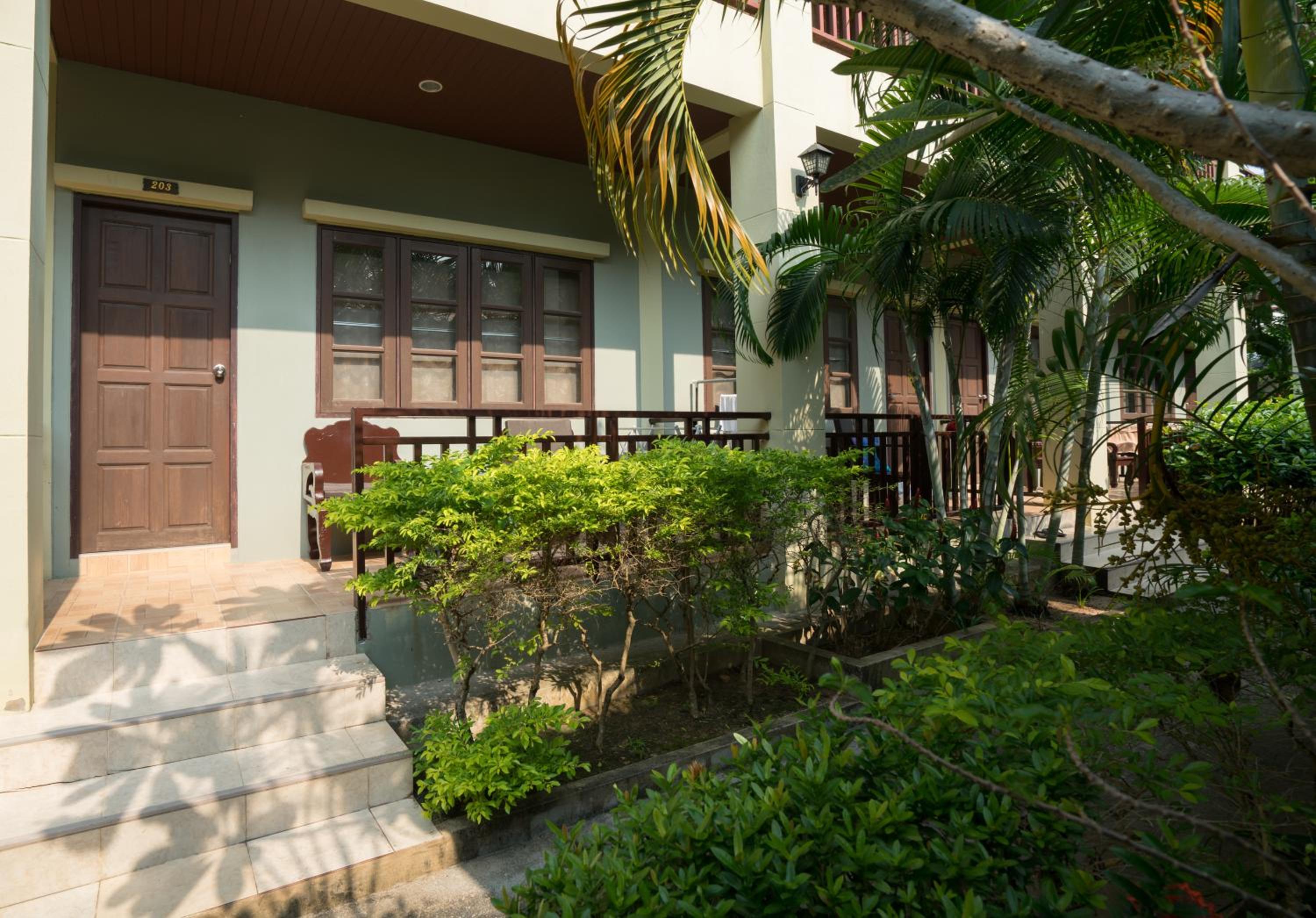 Buathong Place
