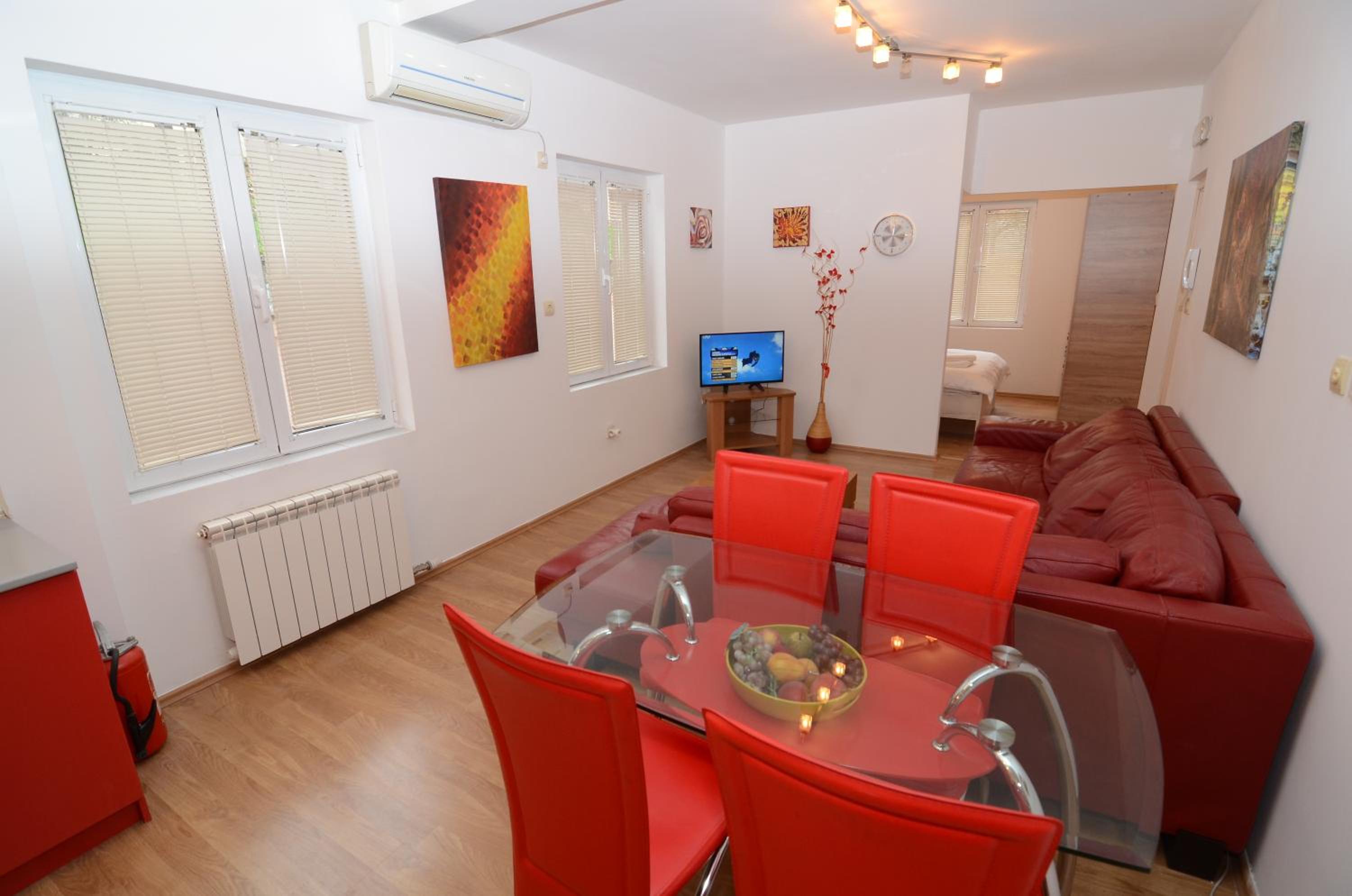 Maritimo Apartments