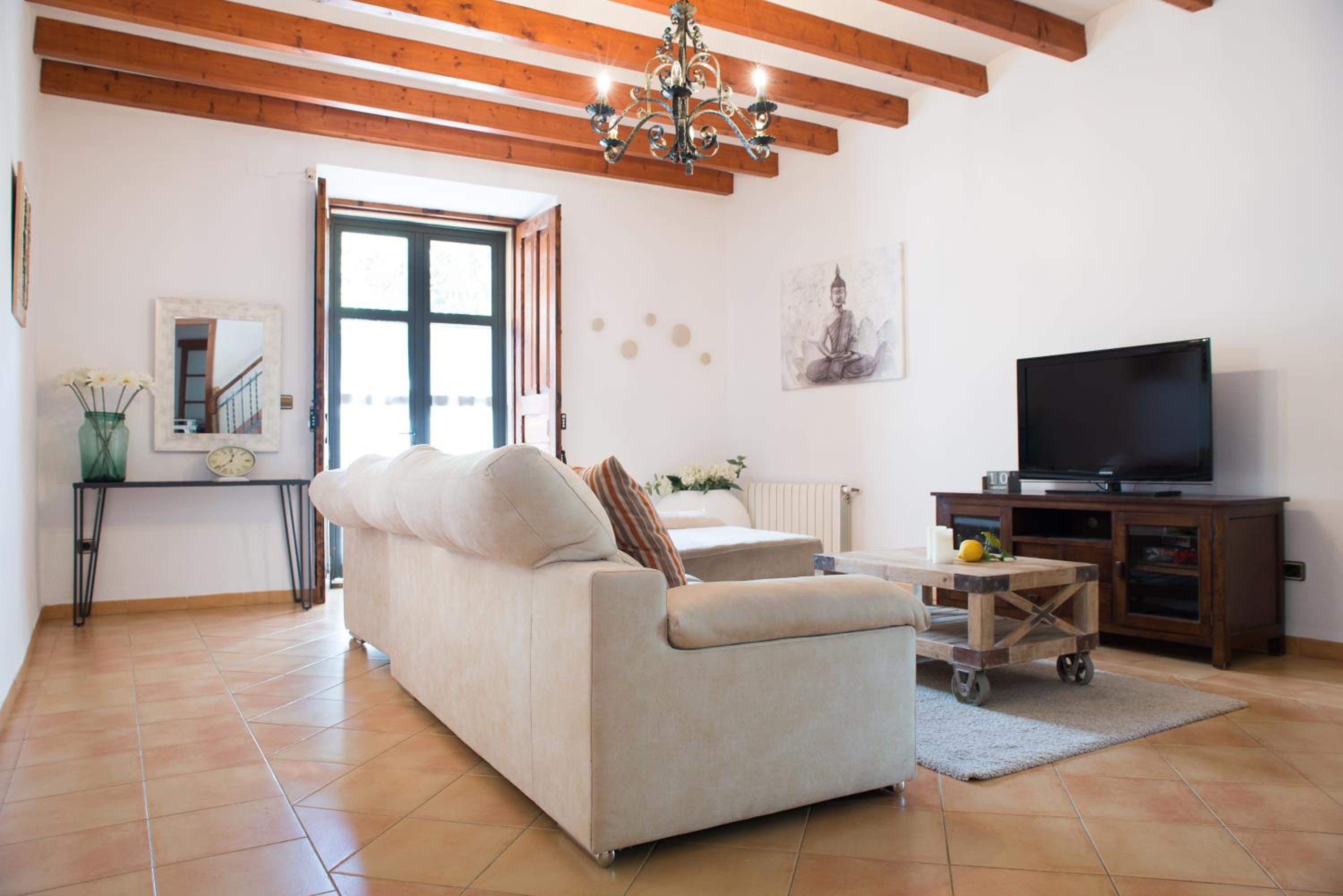 Cal Tio Lluc view 3