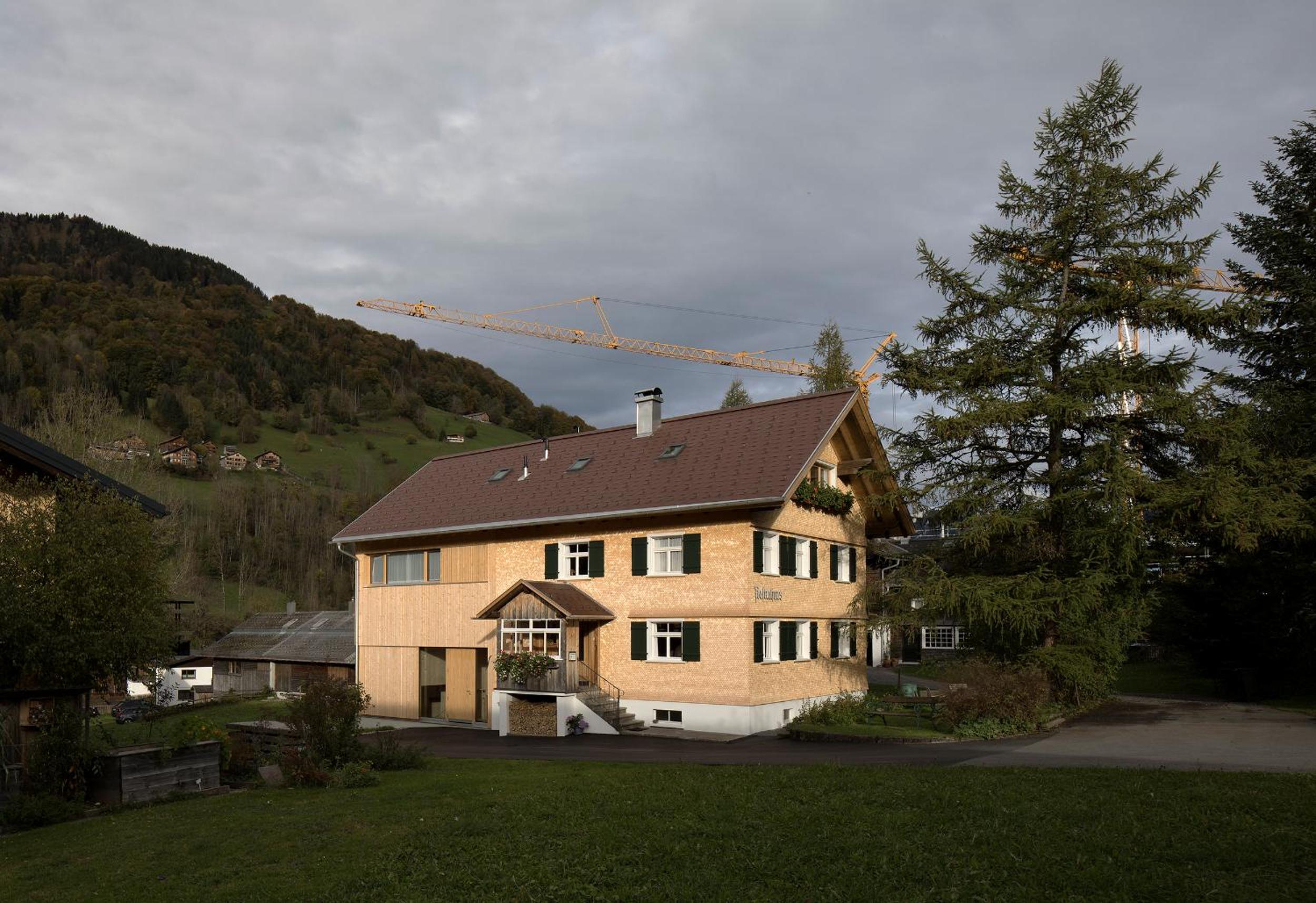 Photo 21