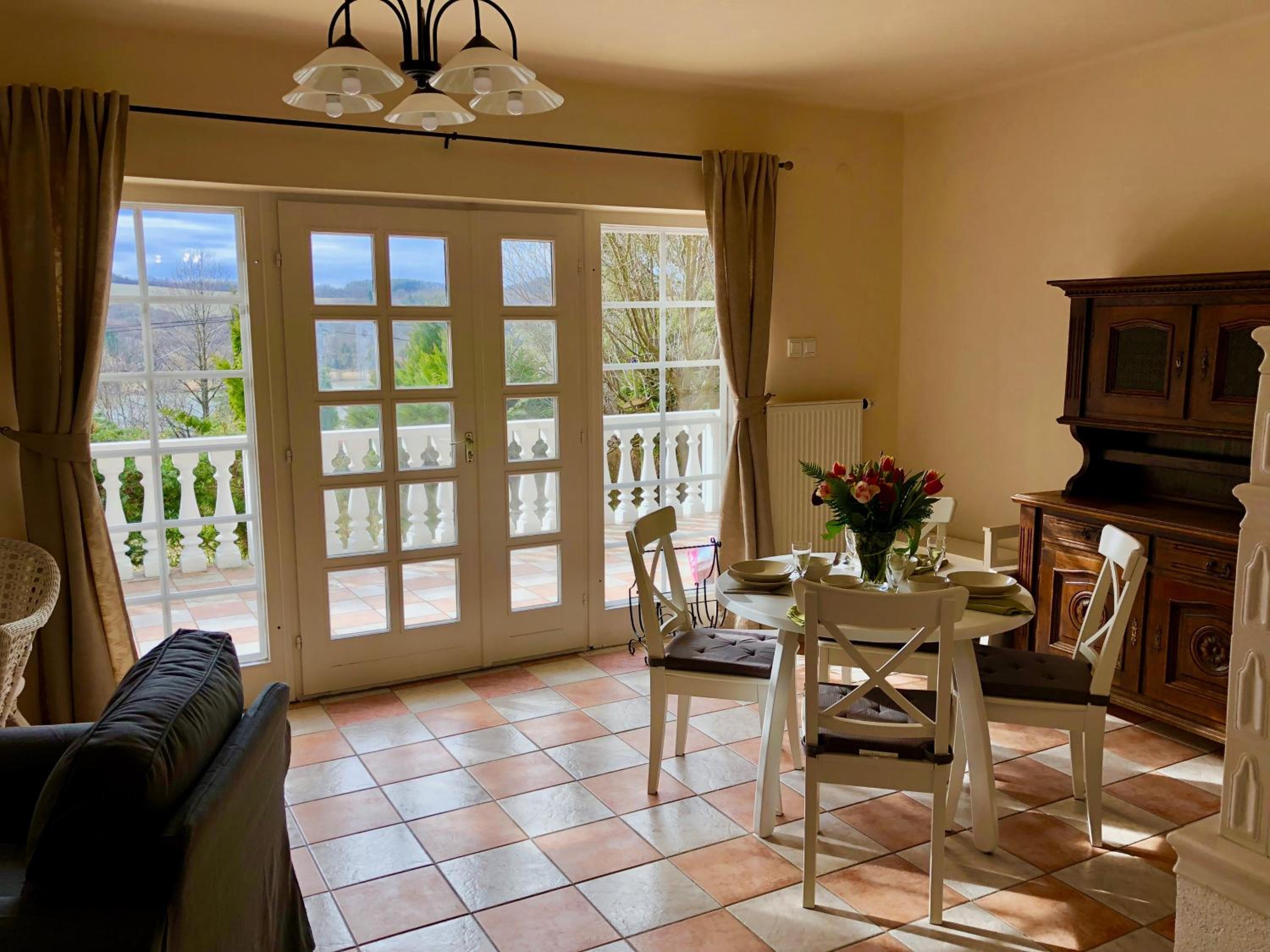 Napostó Pihenőház - Sunnylake Suites view 2