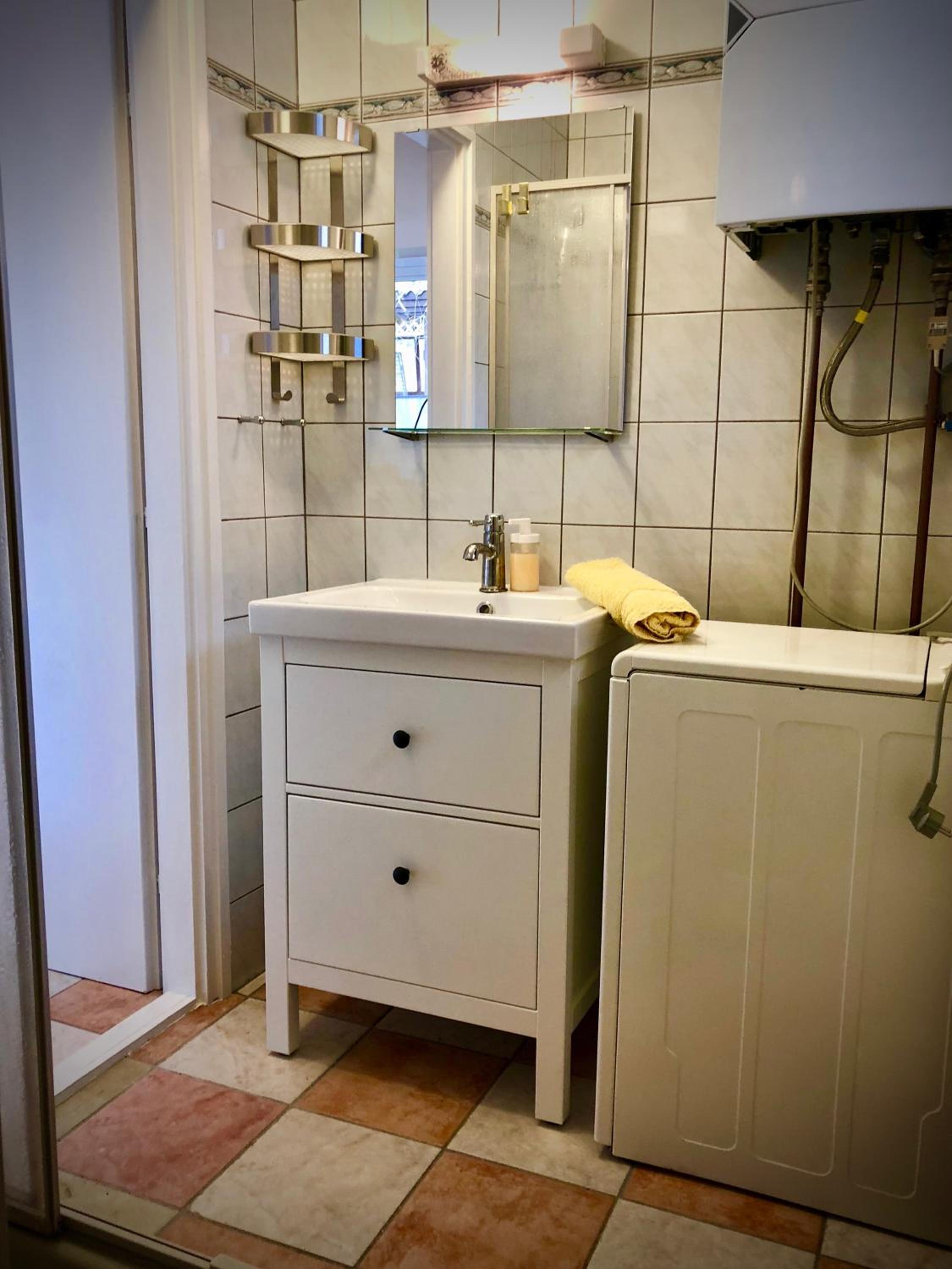 Photo 16