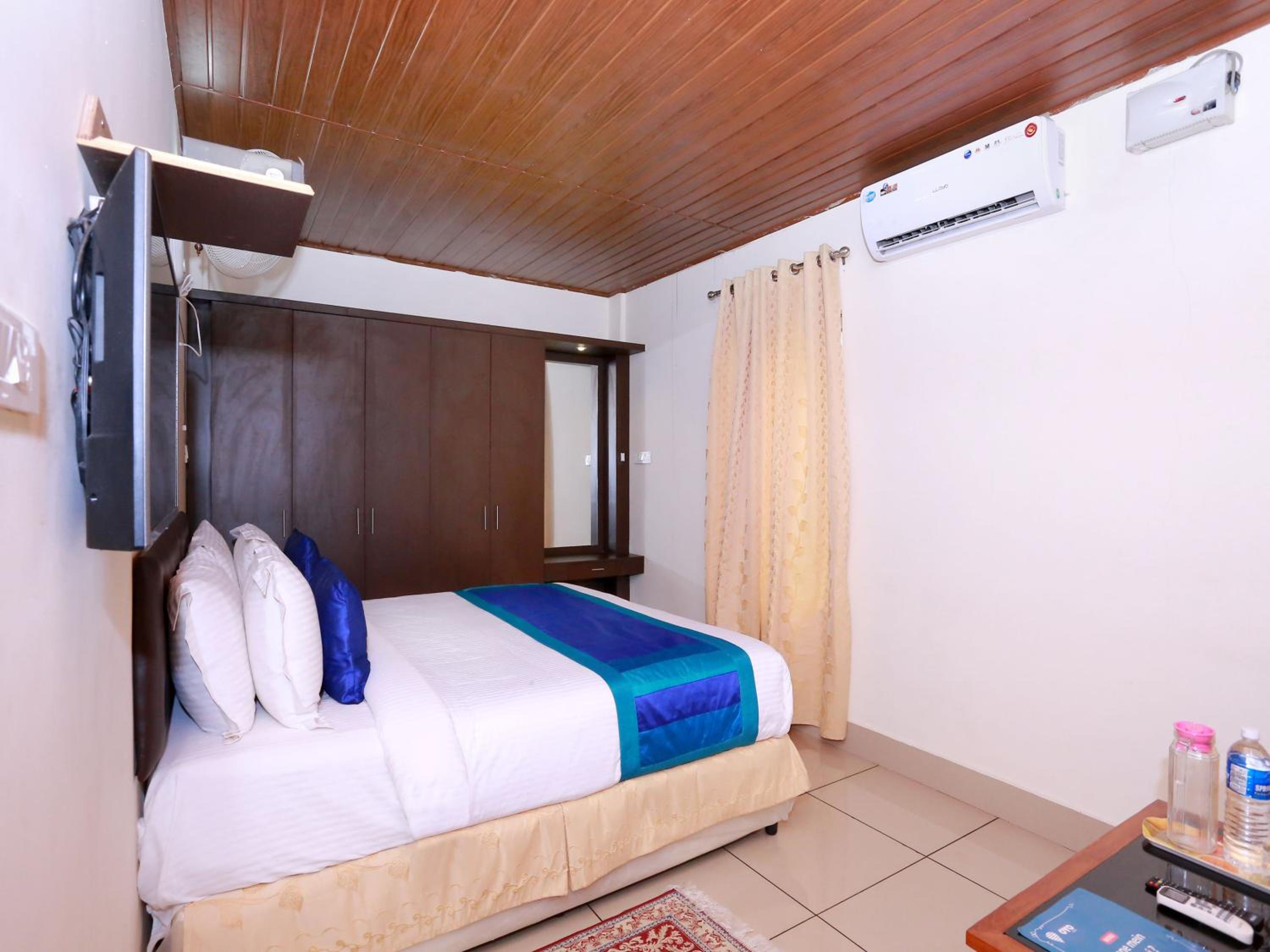 Sophiya Suites