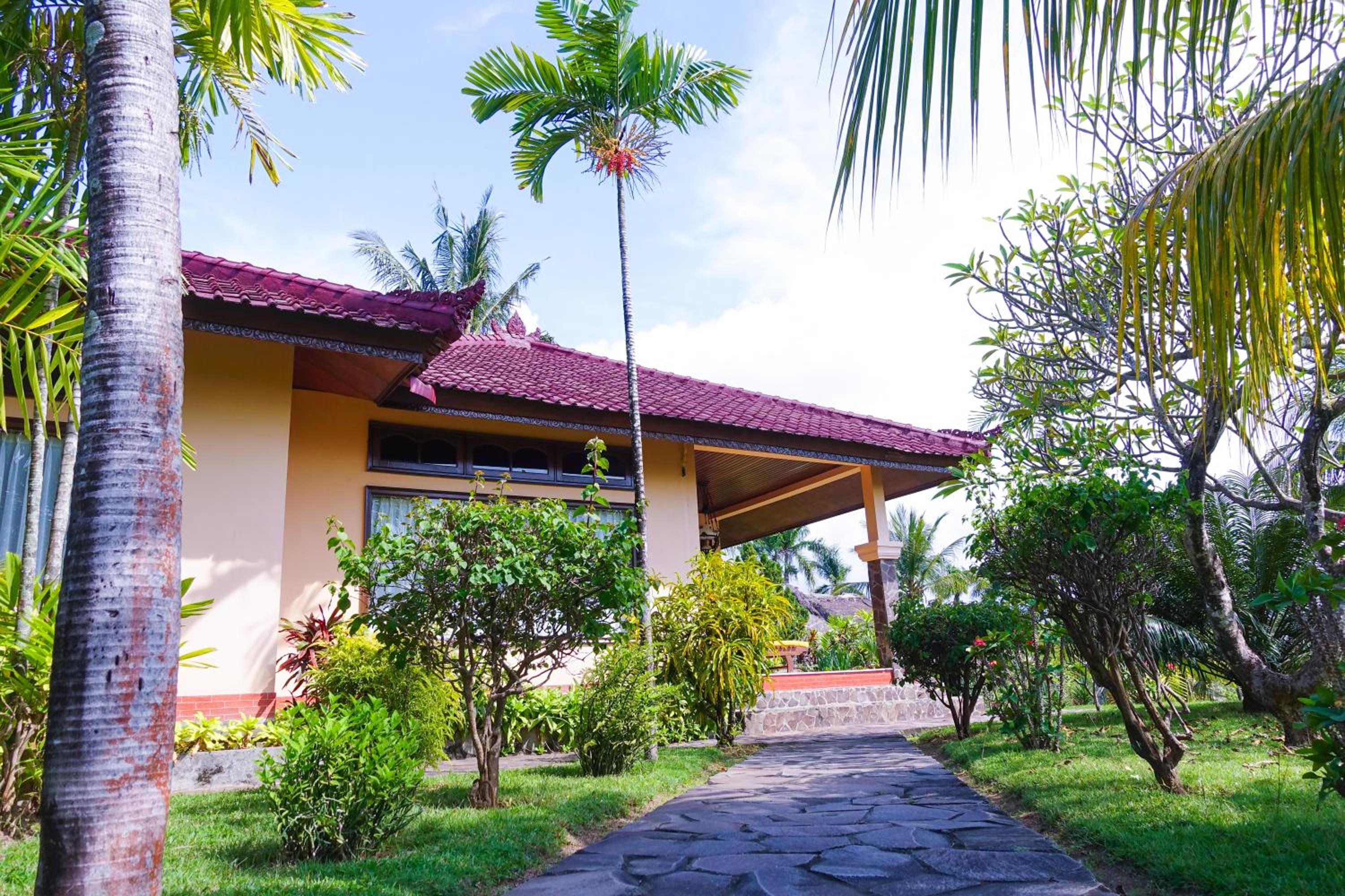 Medana Resort Lombok view 4