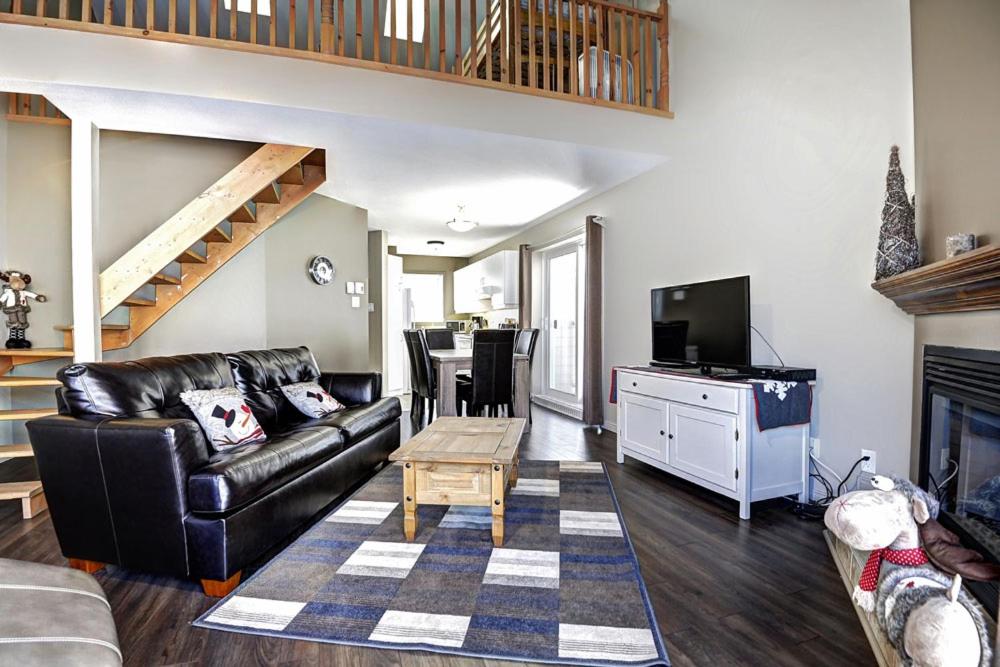 Condo 306 33 Chemin du Hameau by Les Chalets Alpins view 2
