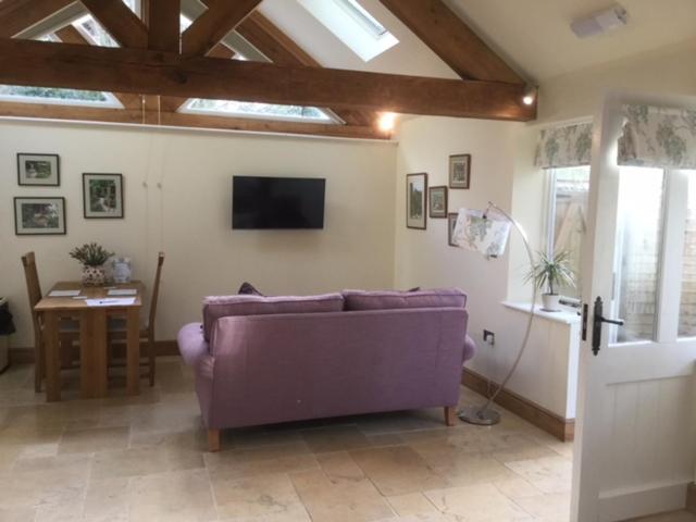 Warwick Vacations - The Potting Shed - Property Image 1