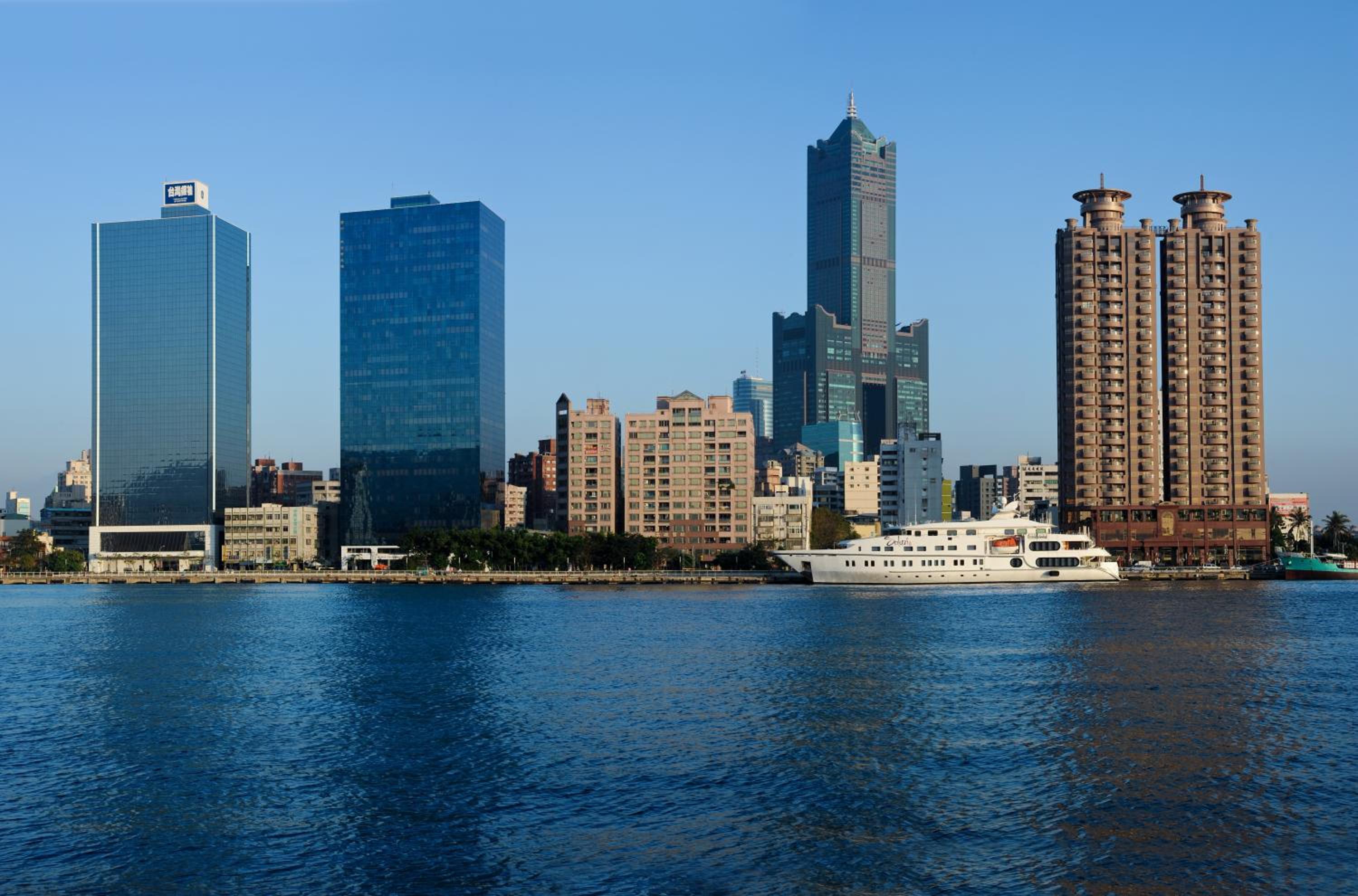 85雲海精品旅館
