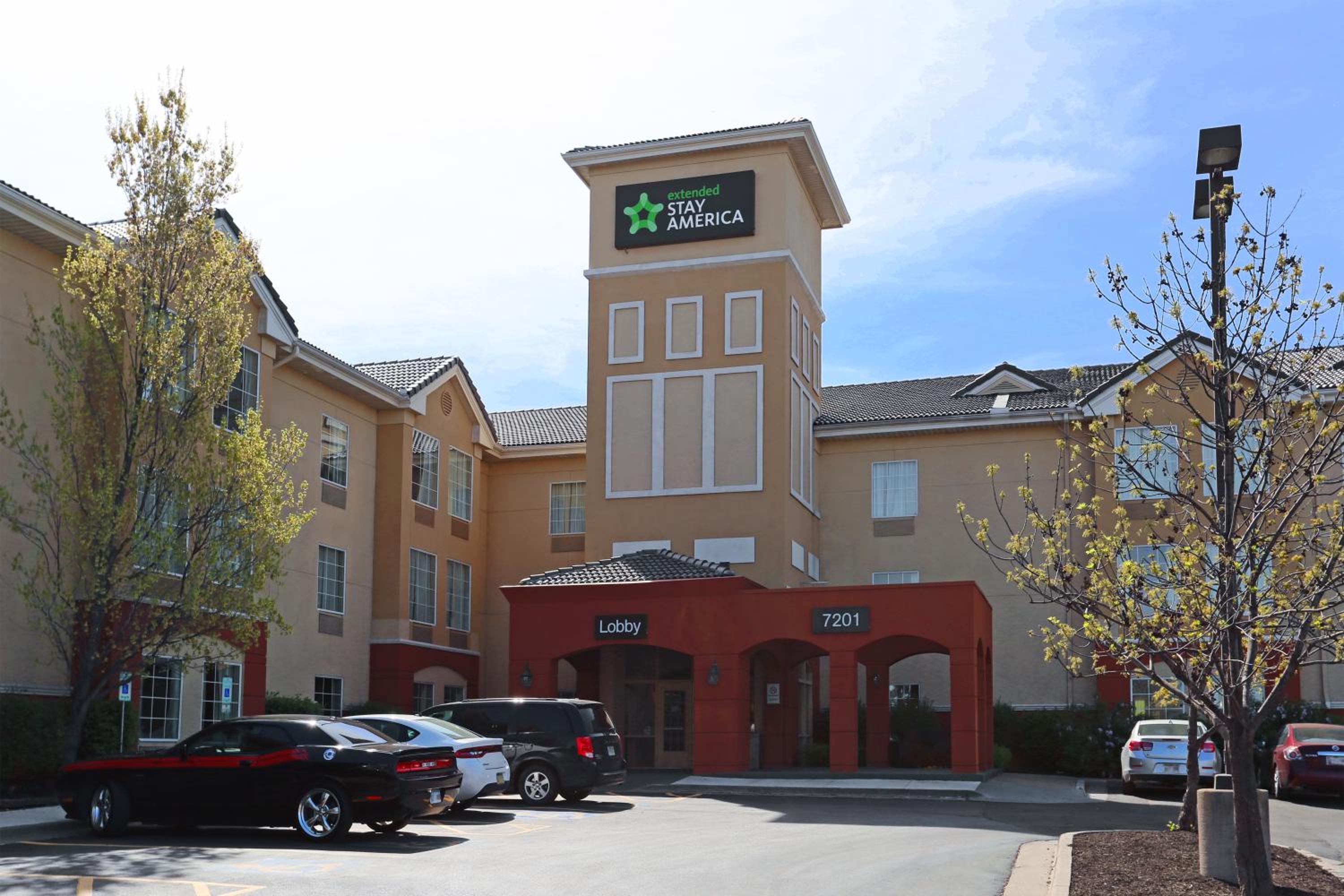 Kansas City Vacations - Extended Stay America Suites - Kansas City - Overland Park - Metcalf Ave - Property Image 1
