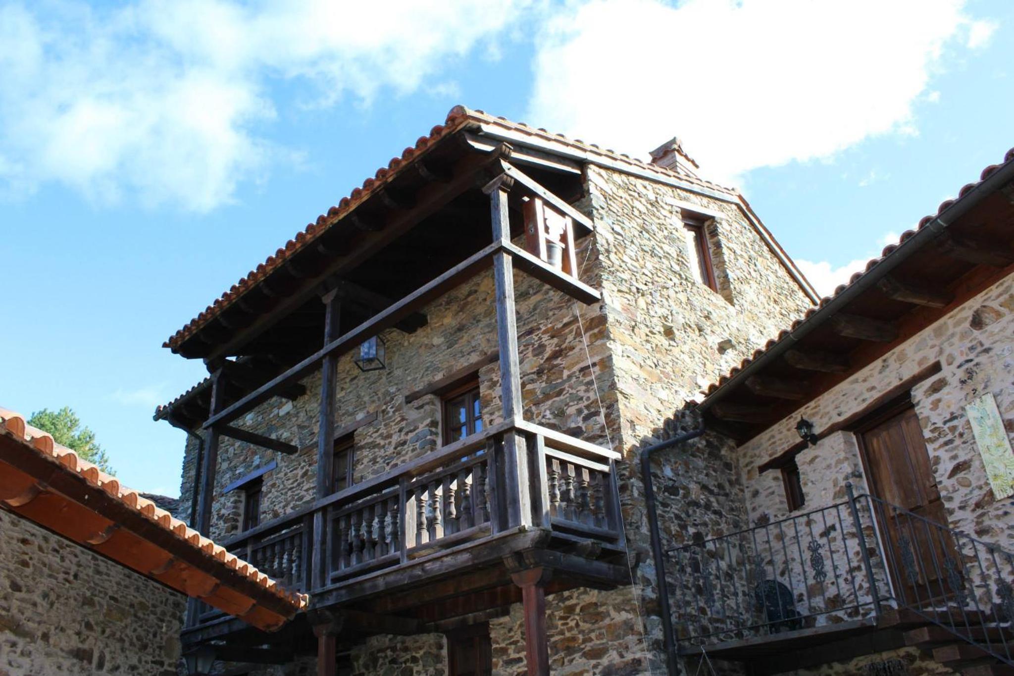 Photo 49