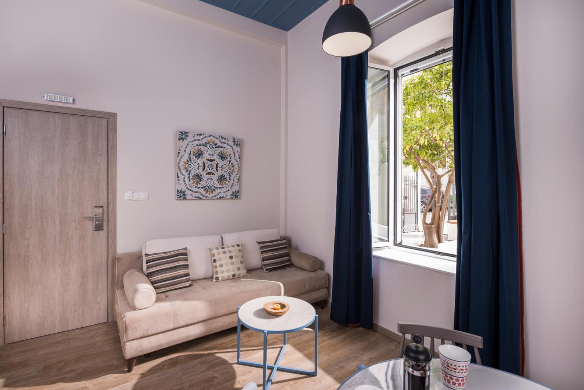 Camara Residence