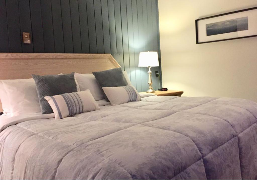 Piccadilly Motel