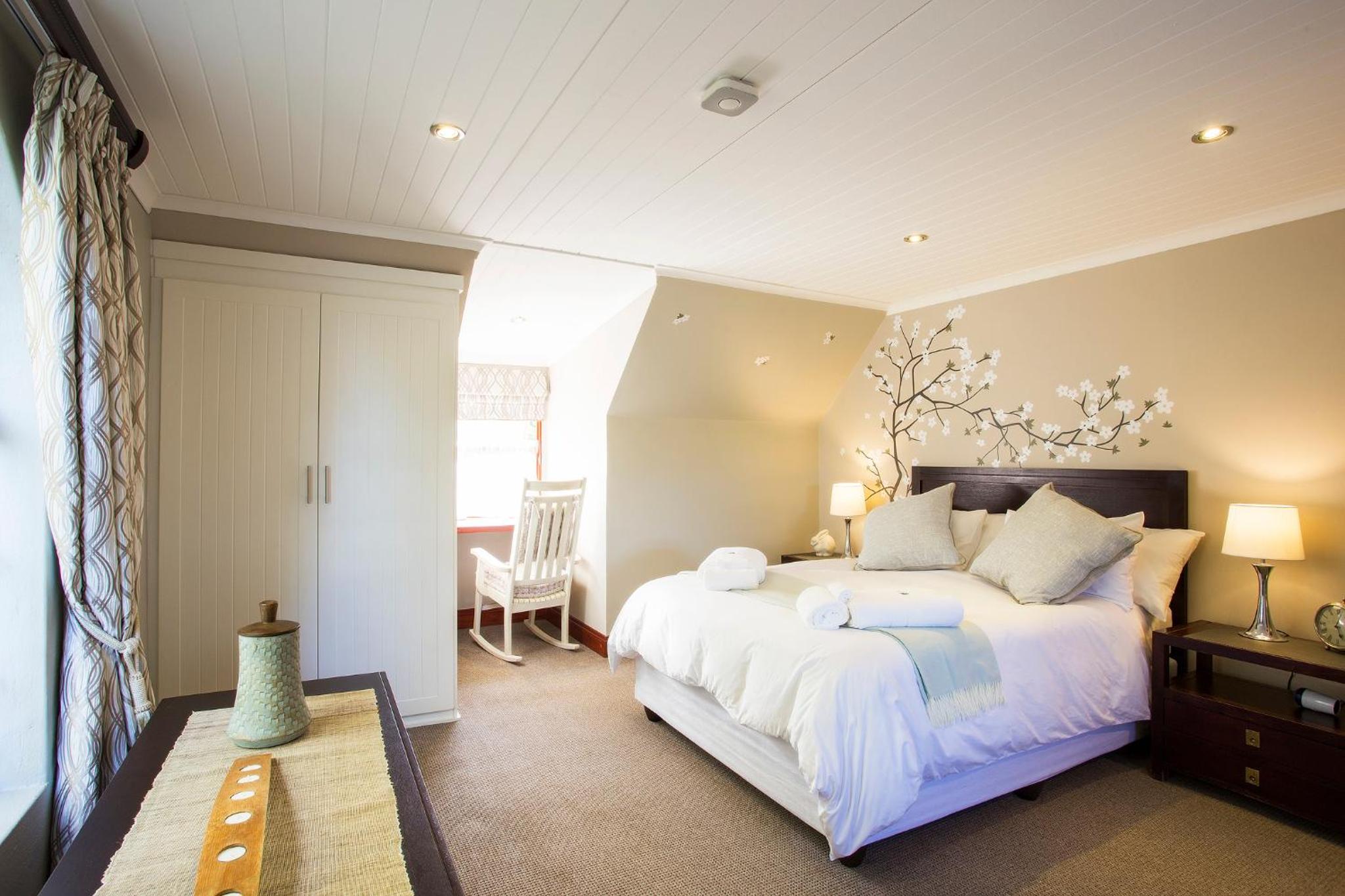 The Browns' Luxury Suites & Cottage