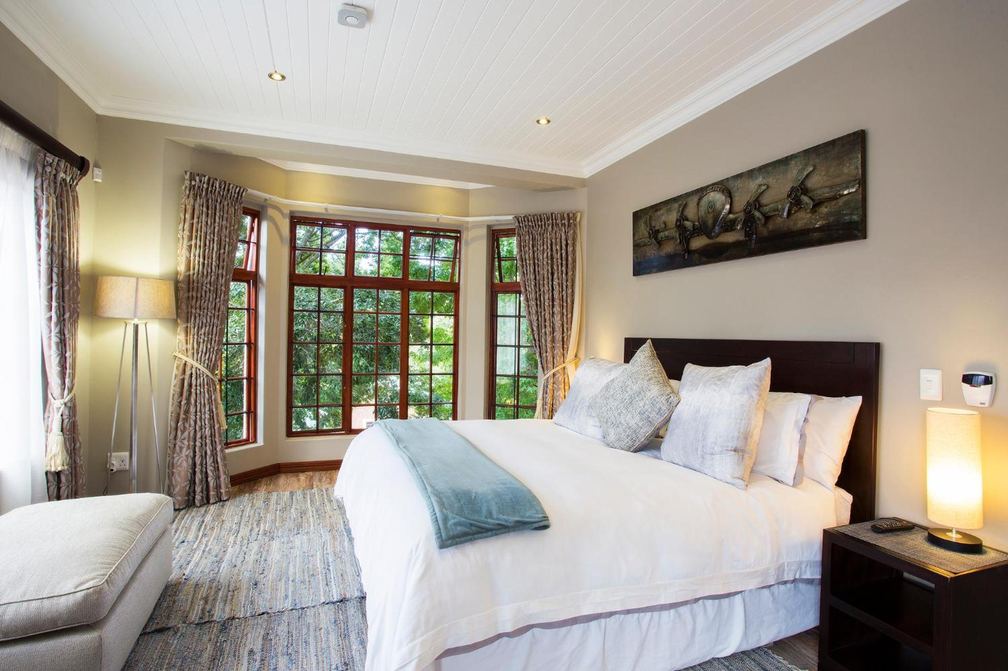 The Browns' Luxury Suites & Cottage