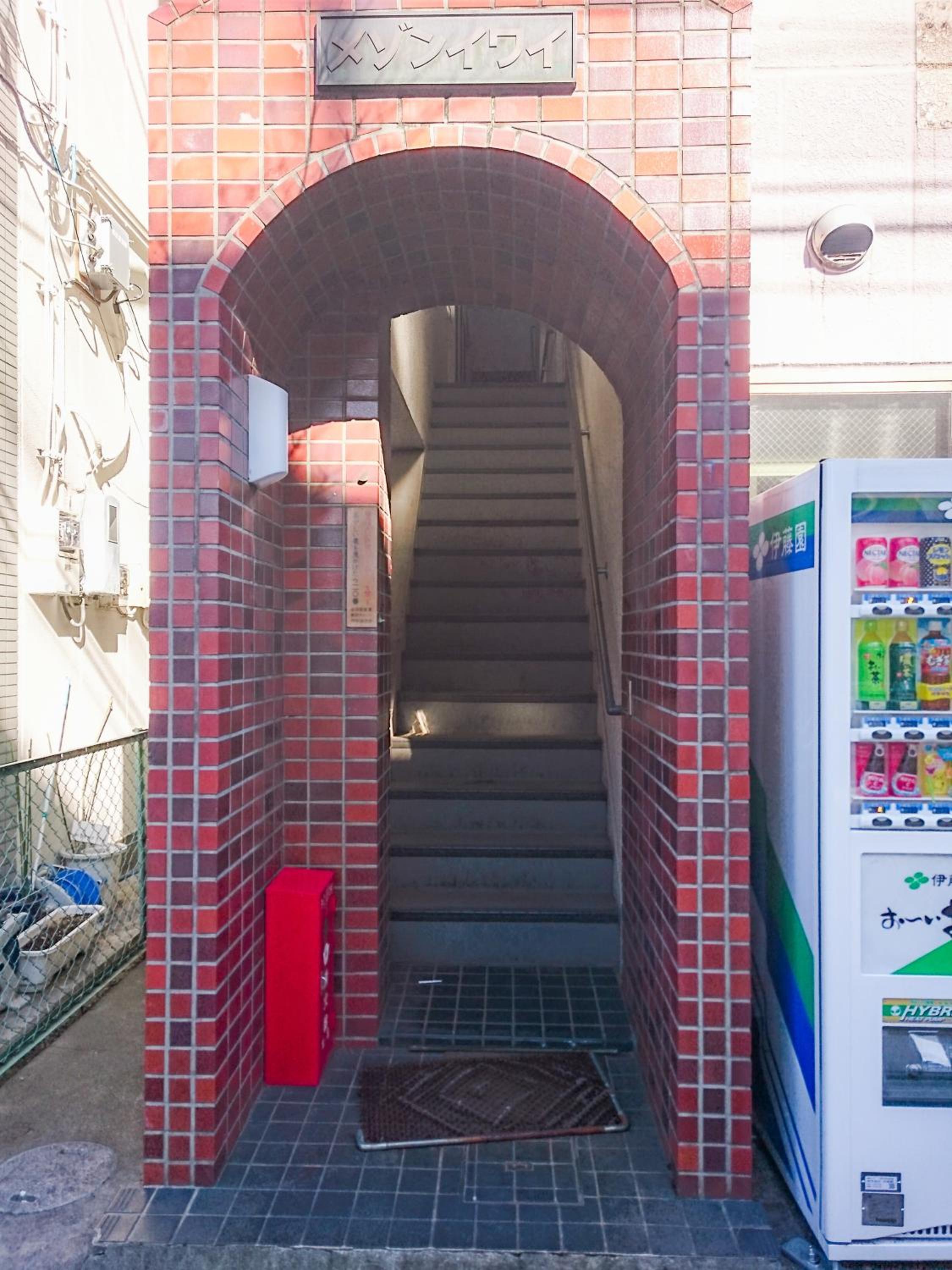 K&K Apartment Kita-Akabane #301