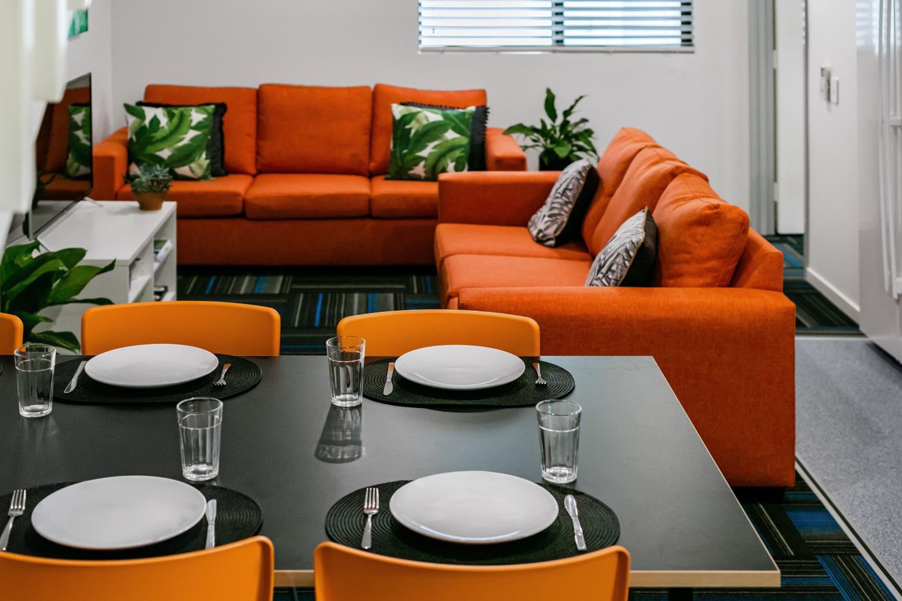 Redhill Cairns Living - Pembroke St