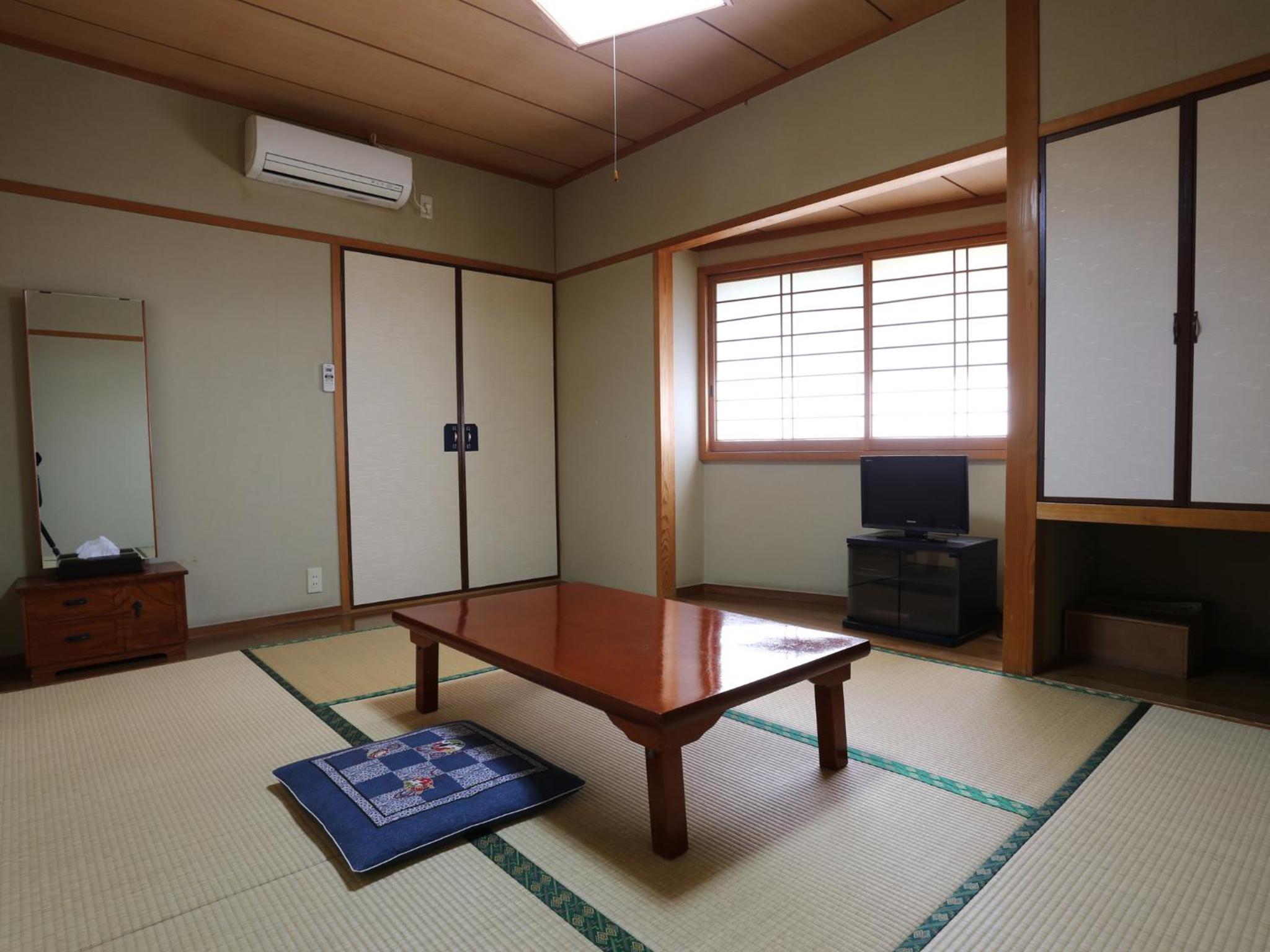 Photo 12