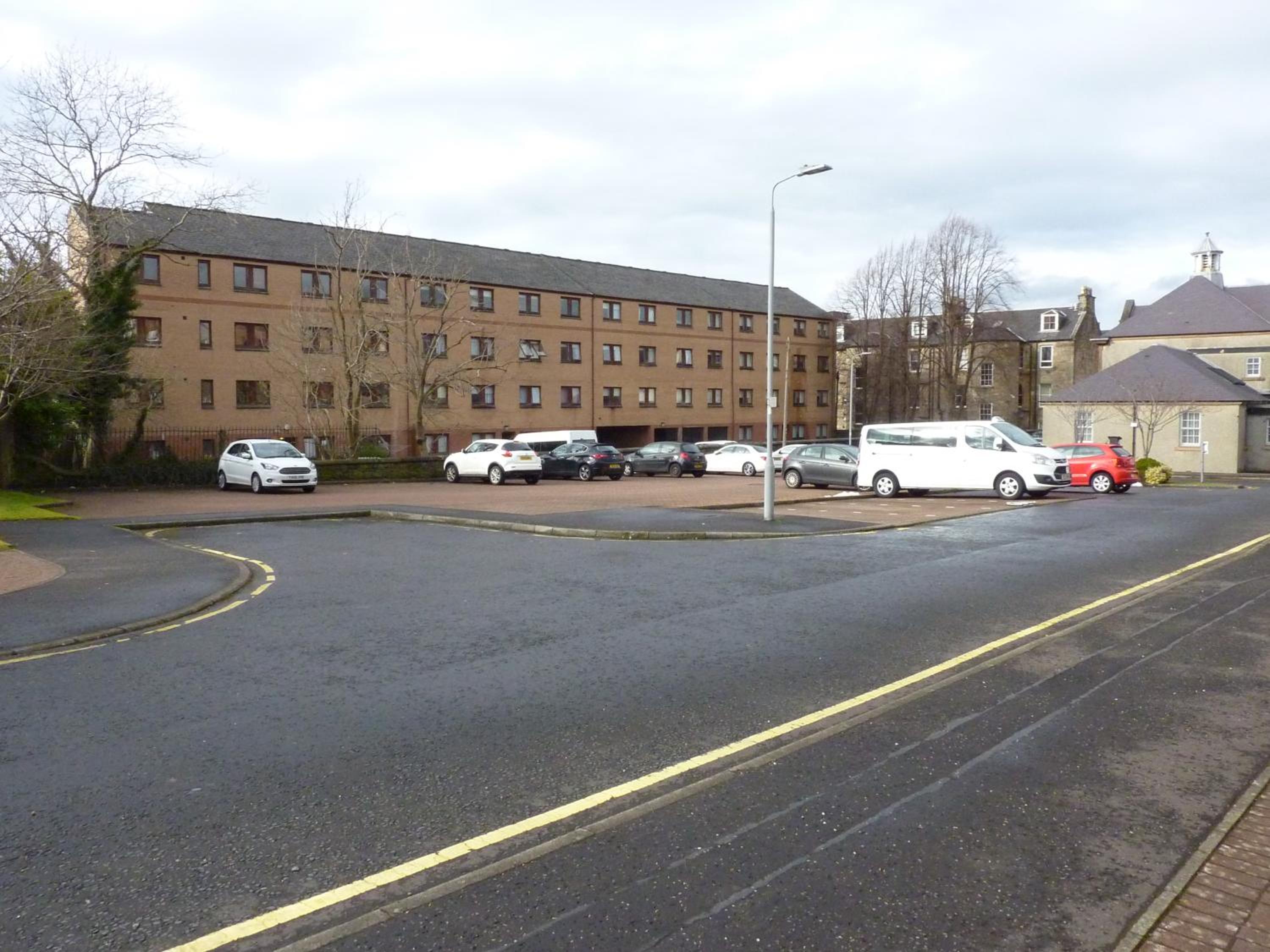 Paisley Central Apartment #2 view 4