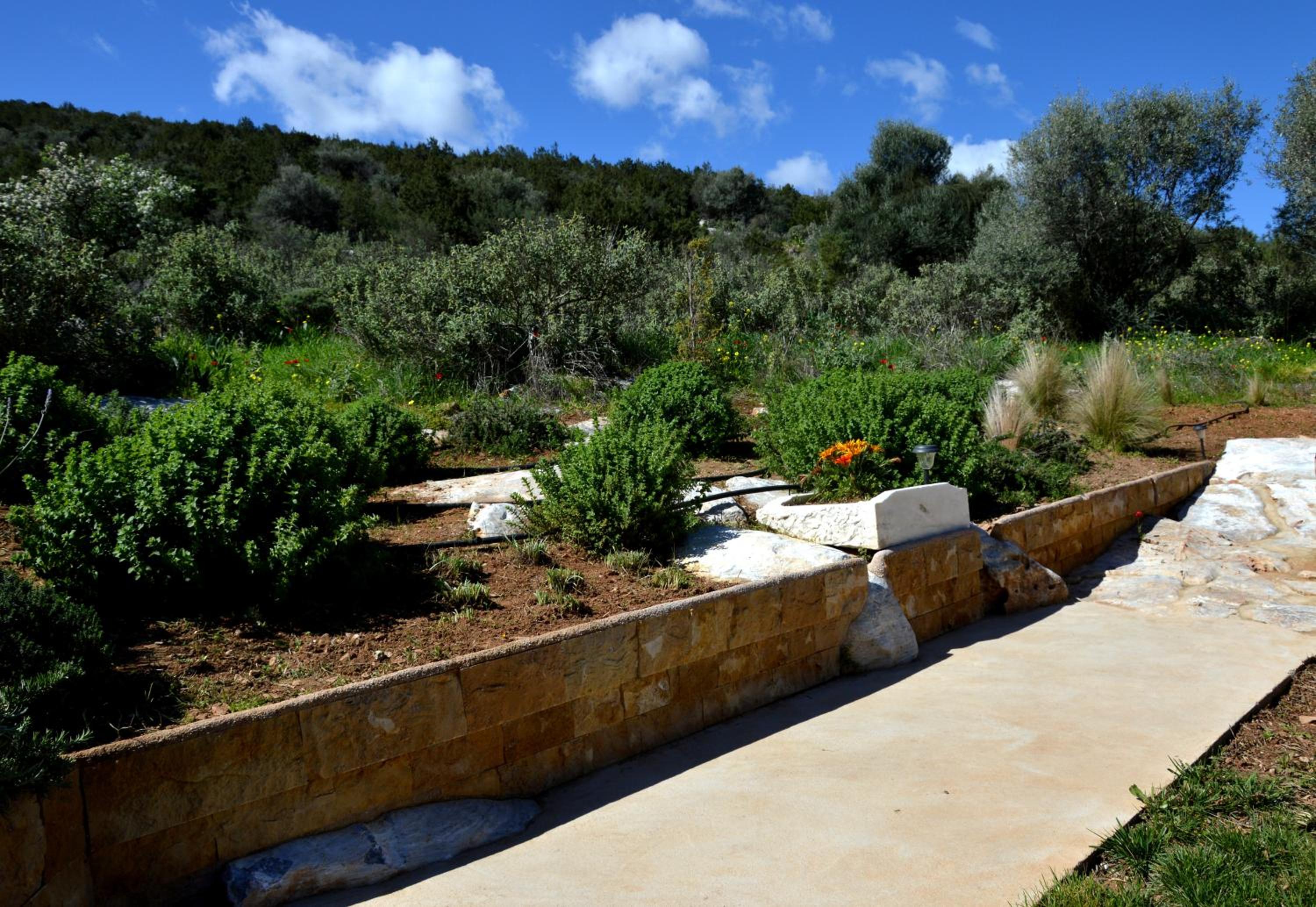 Marathon Eco Stay