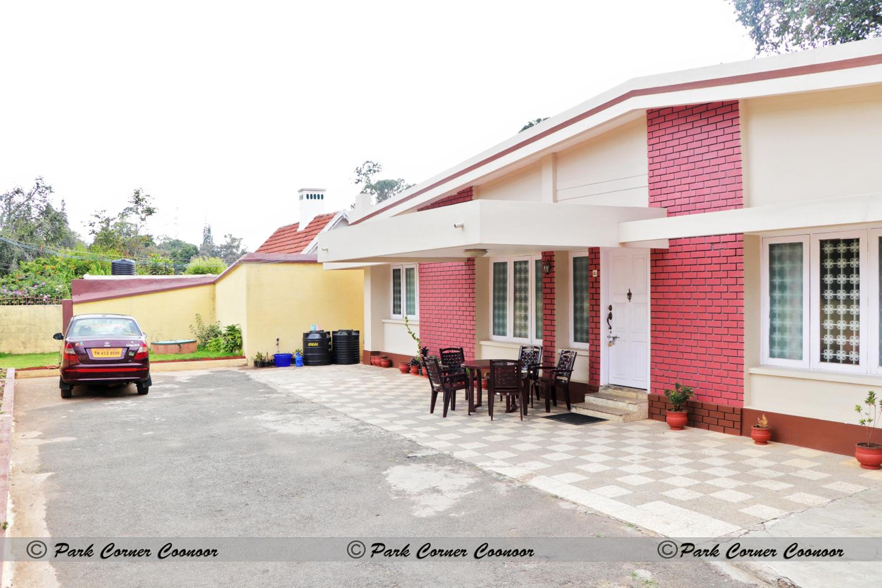 Park corner Home stay