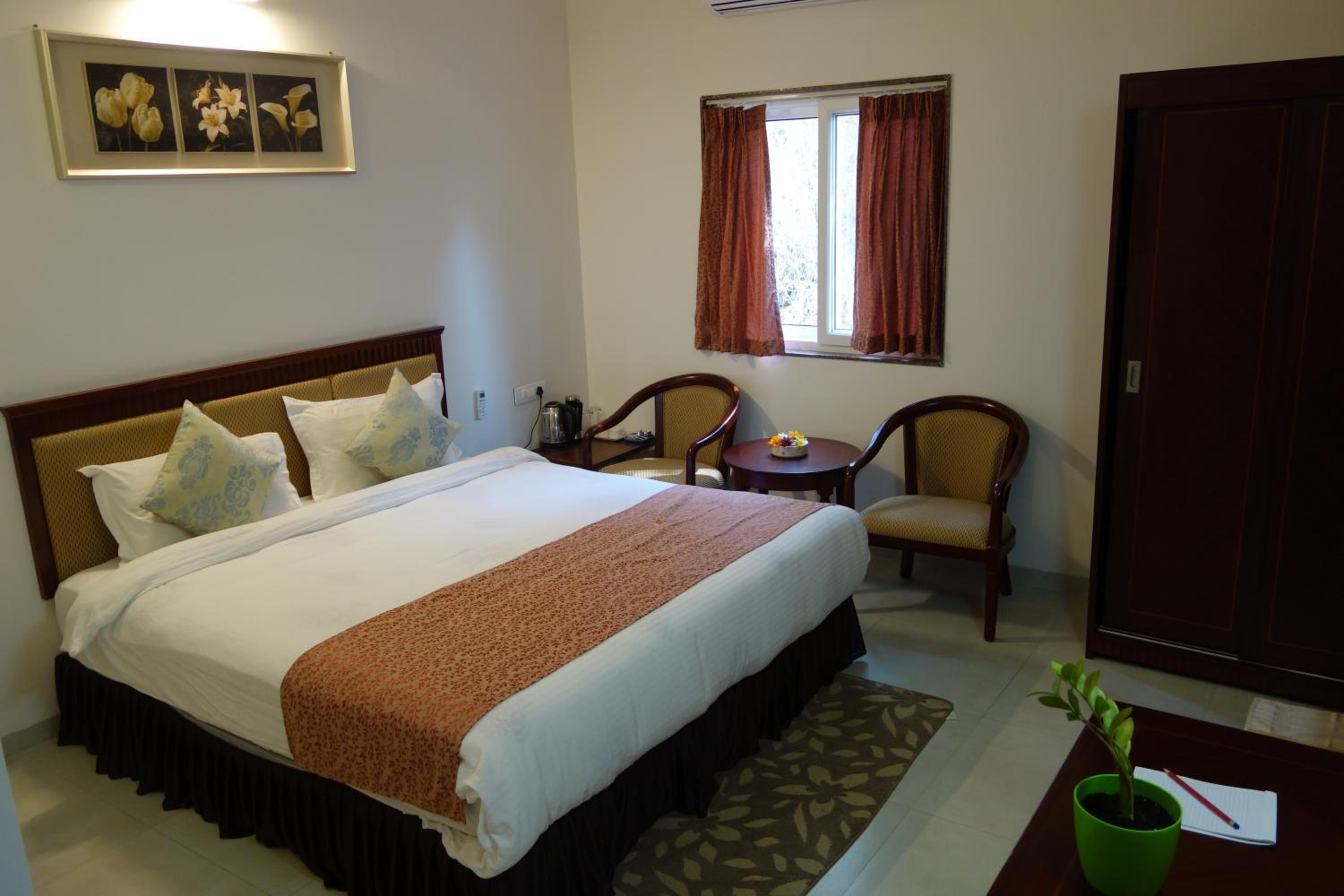 Savana Lake Resort view 3