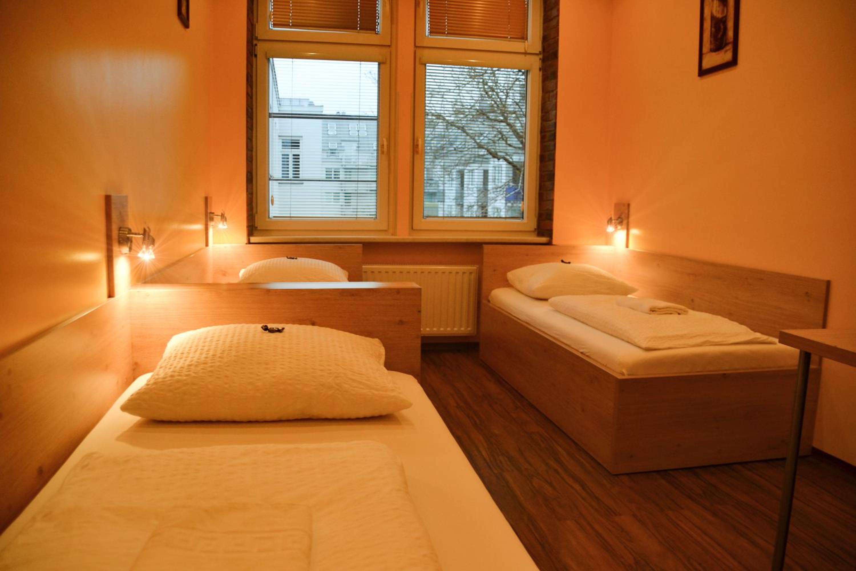 Do Step Inn Home - Hotel & Hostel