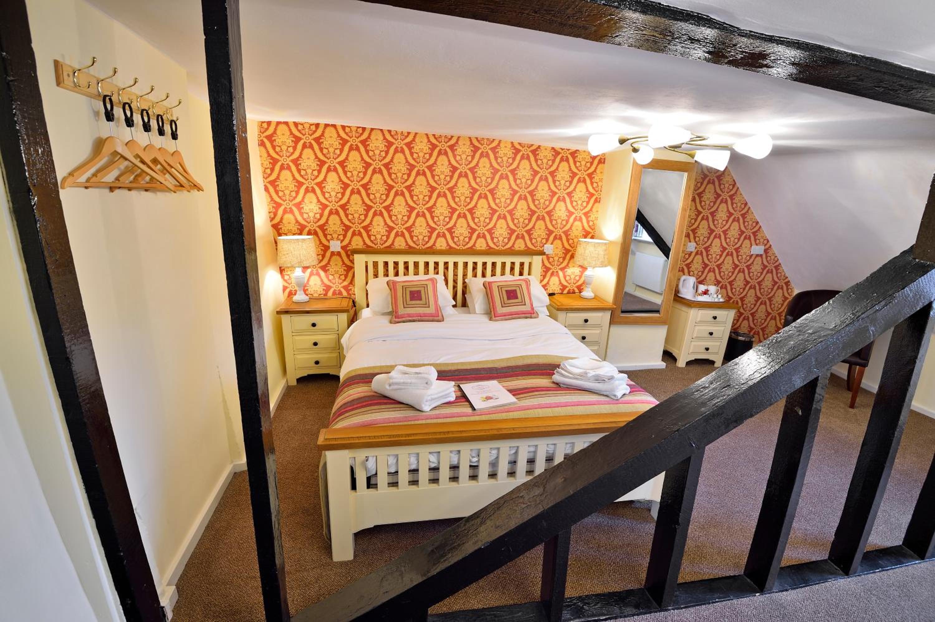 The Royal Victoria and Bull Hotel
