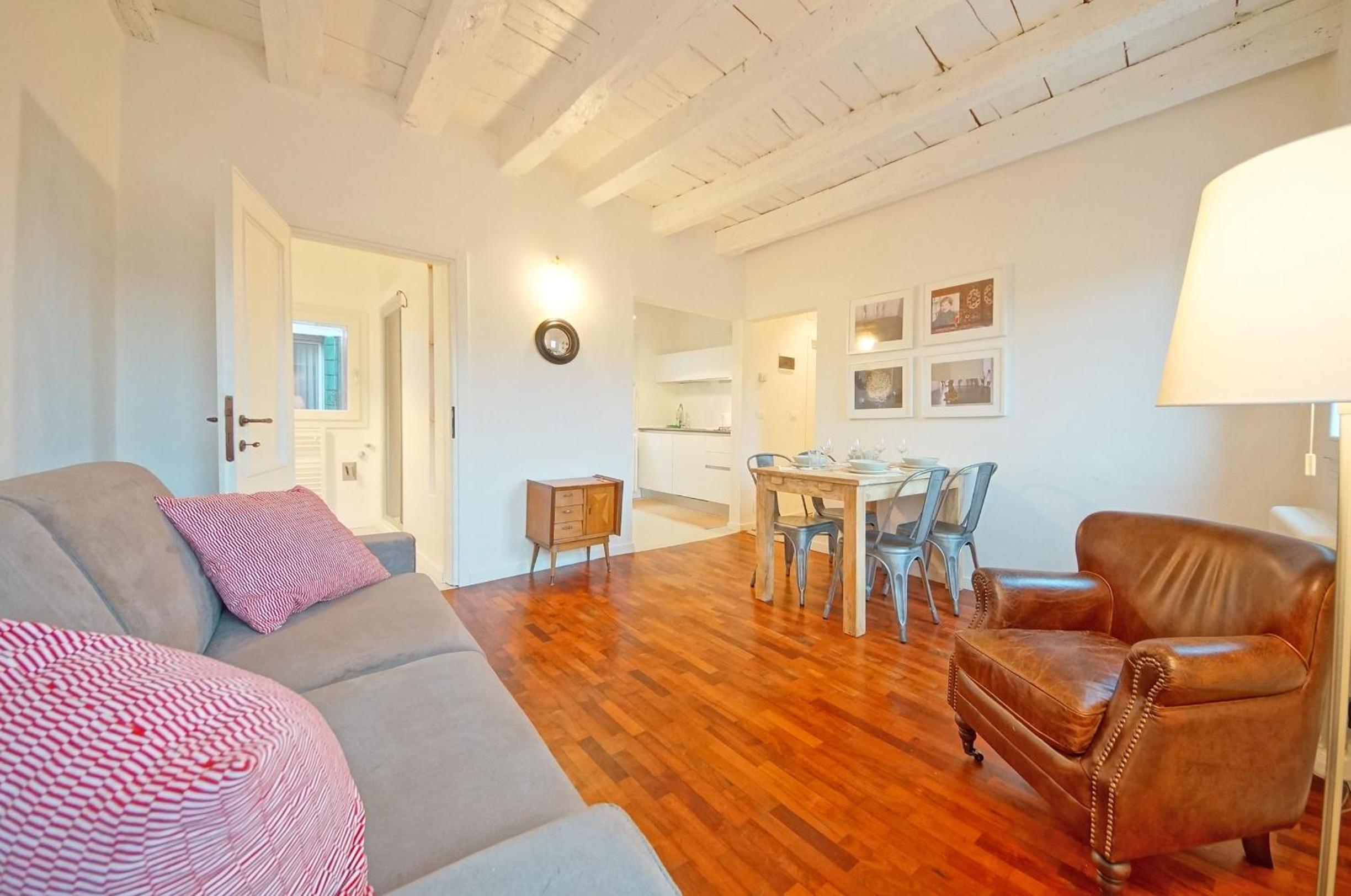 DolceVita Apartments N 396
