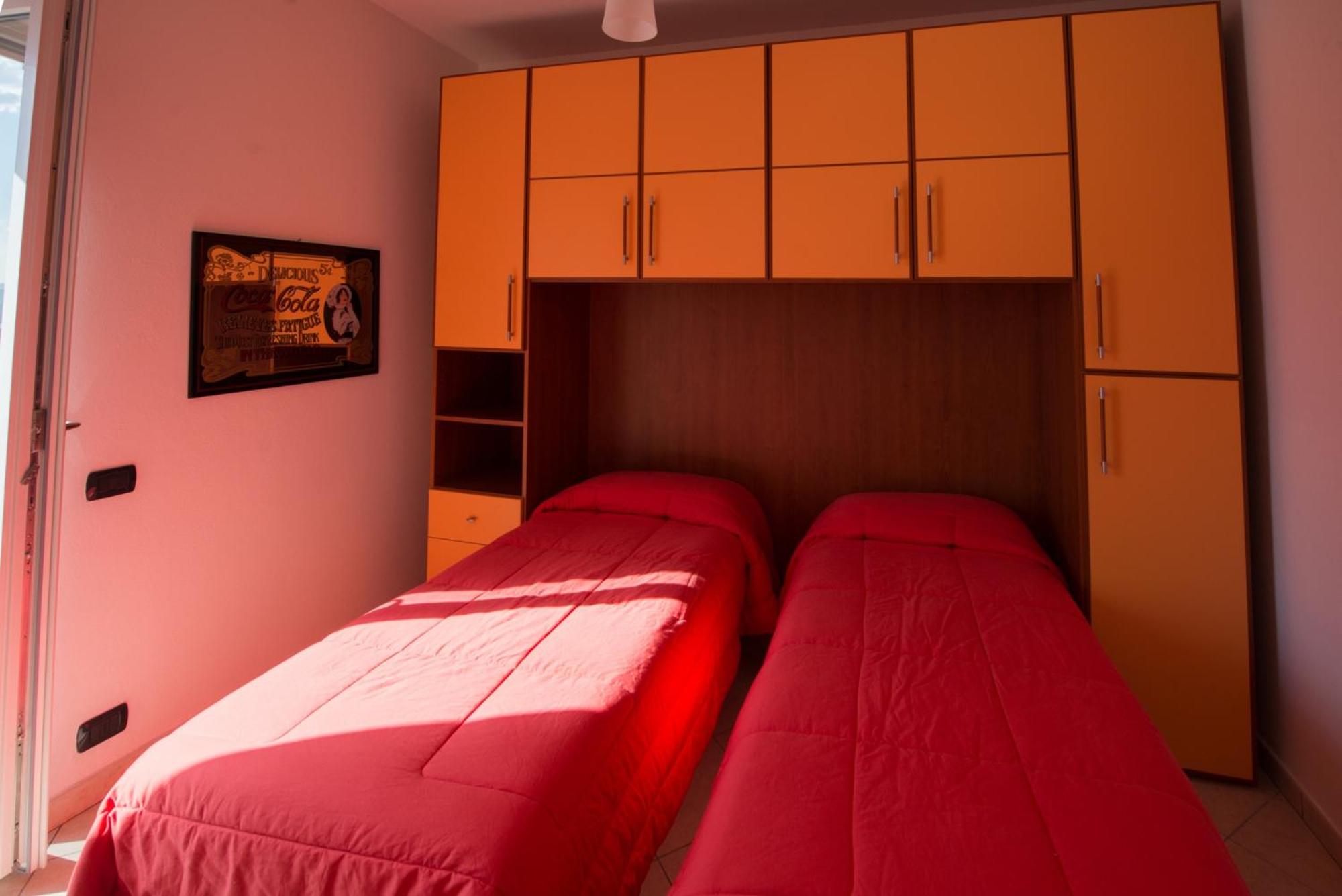 Pinky House en Nesso — hotel room