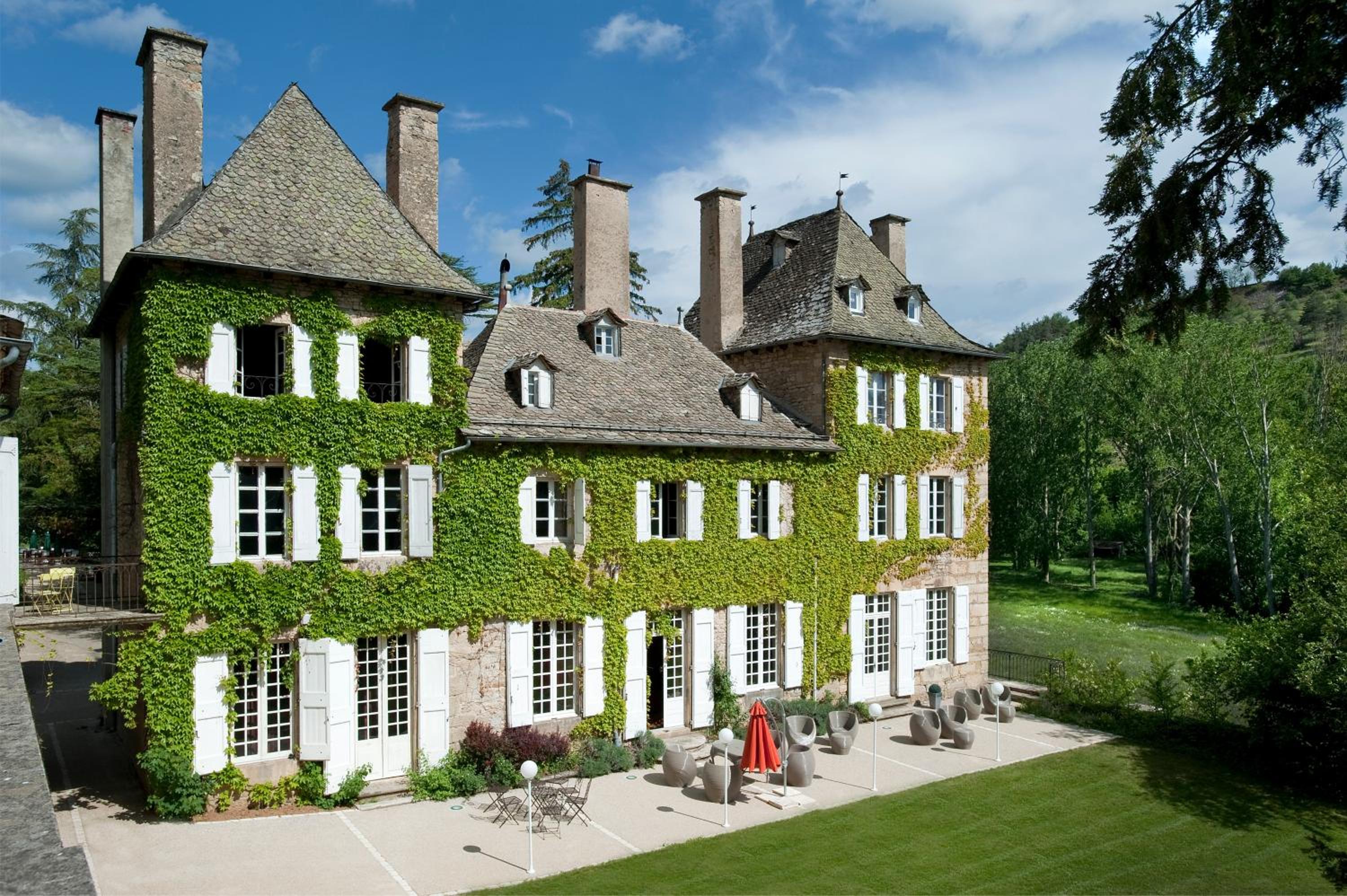 Domaine de Carrière view 2