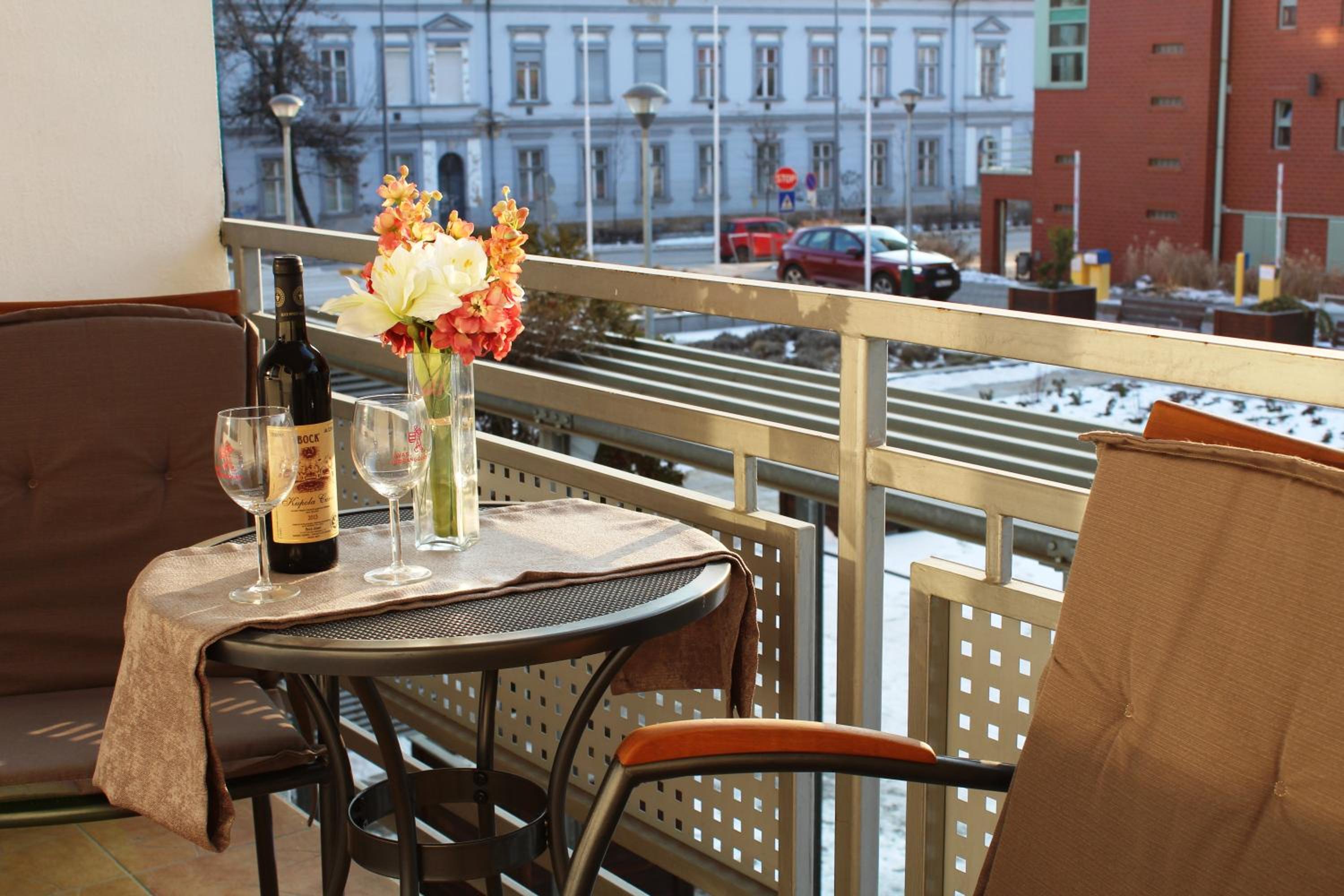 balance & terrace