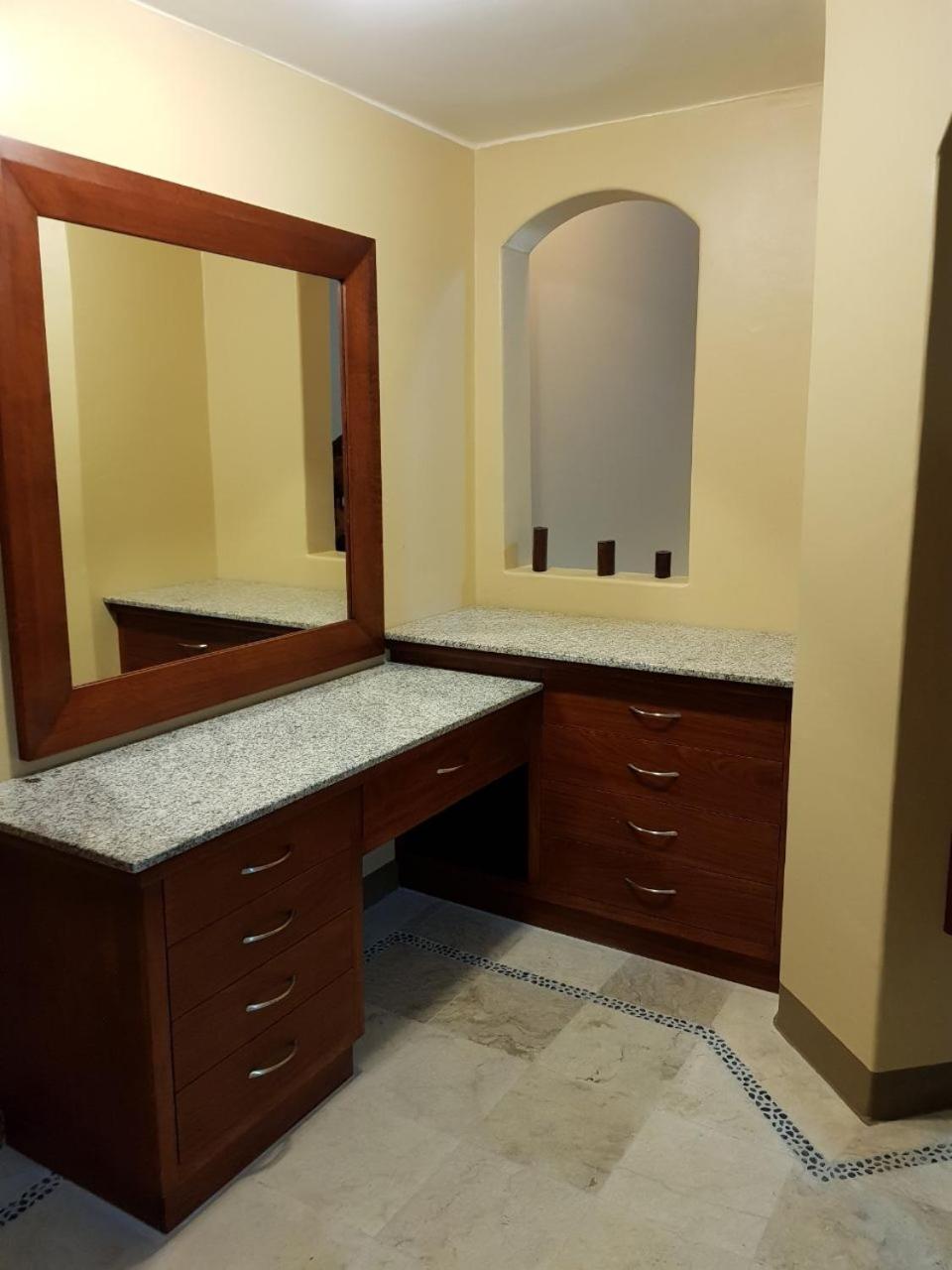 Aca Suites Ixtapa