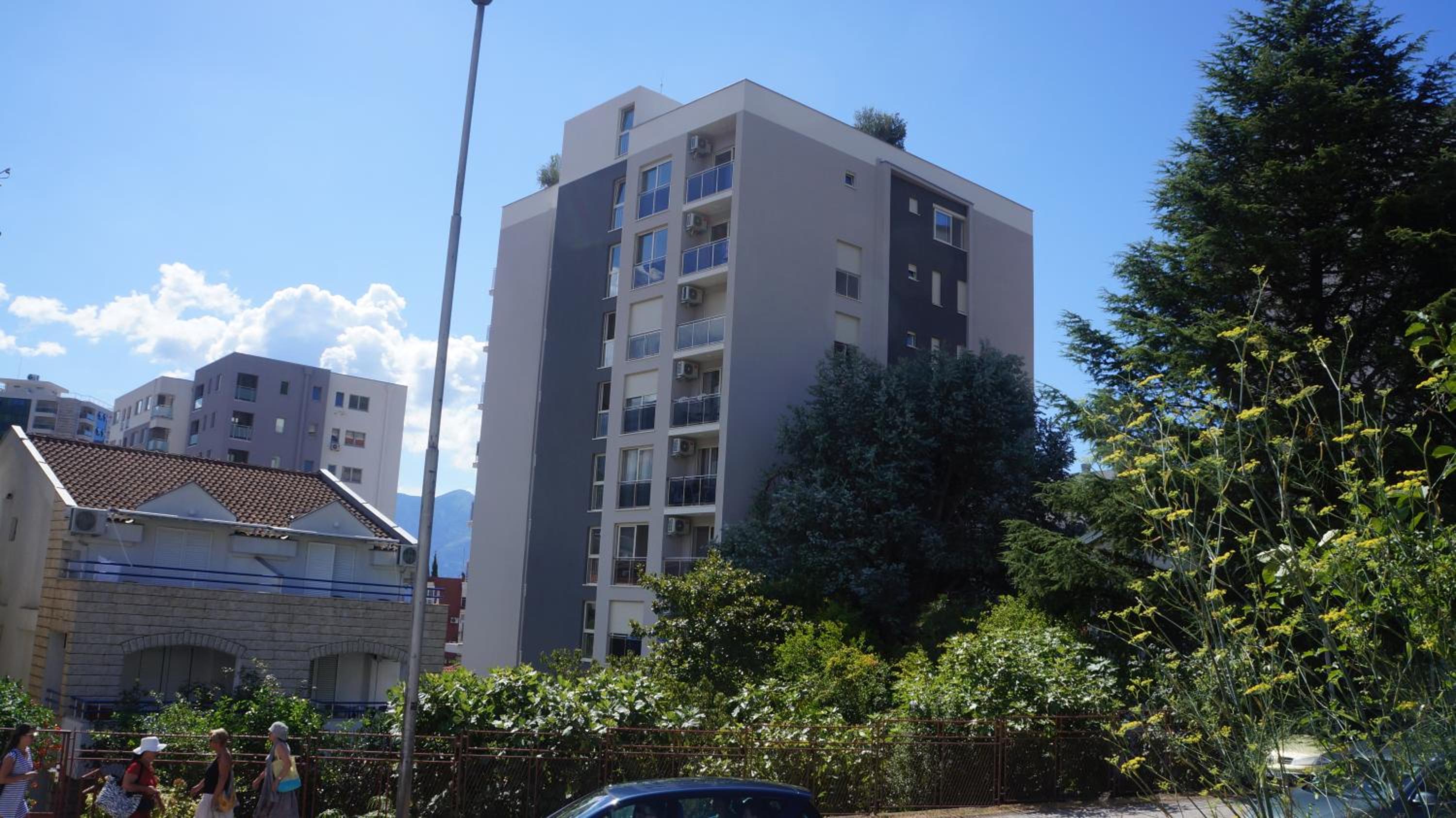 Apartments LORA Bokeljske brigade view 2