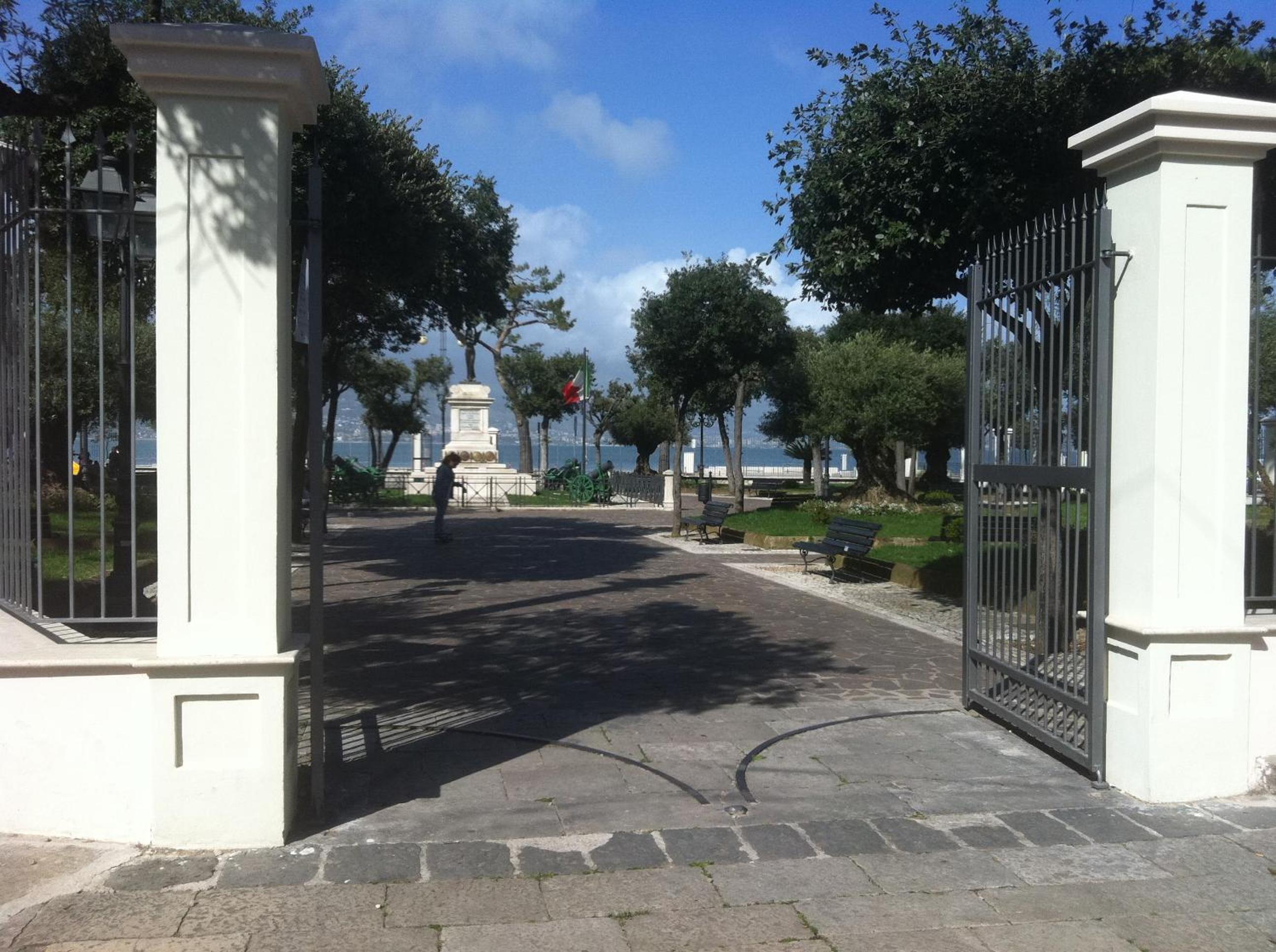 Photo 11
