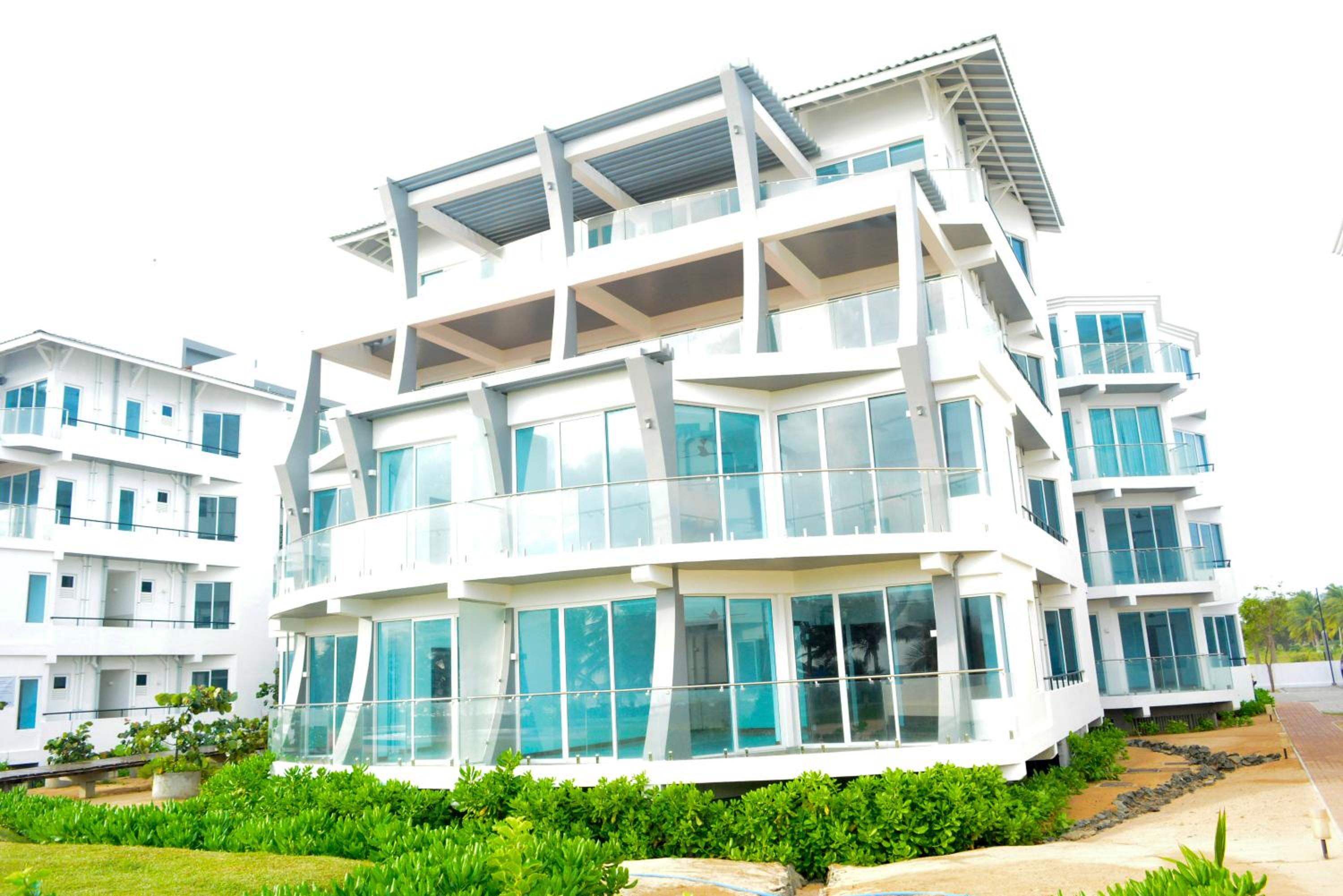 Pearl Of Ocean Front view 5