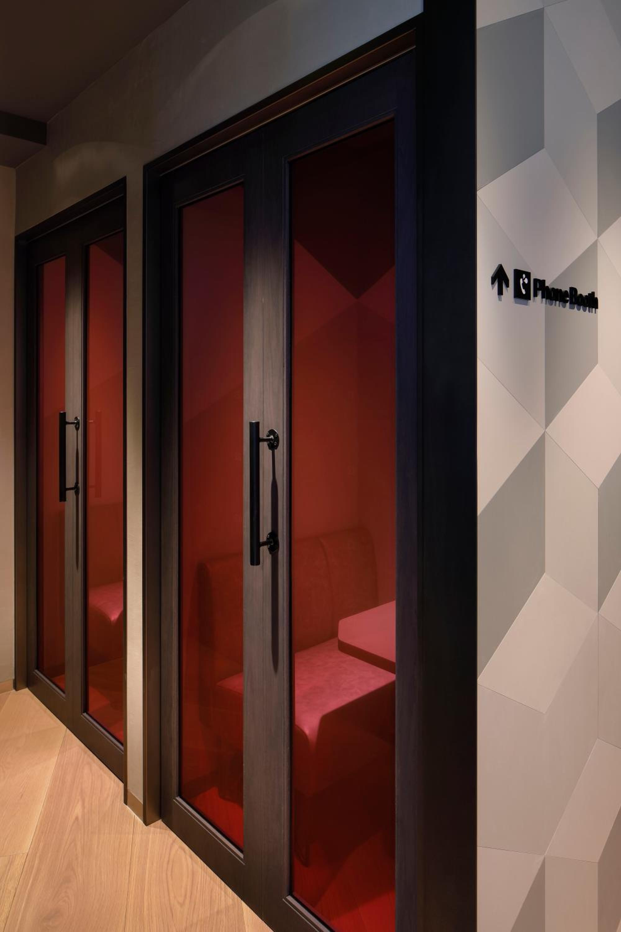 The Millennials Shibuya 25