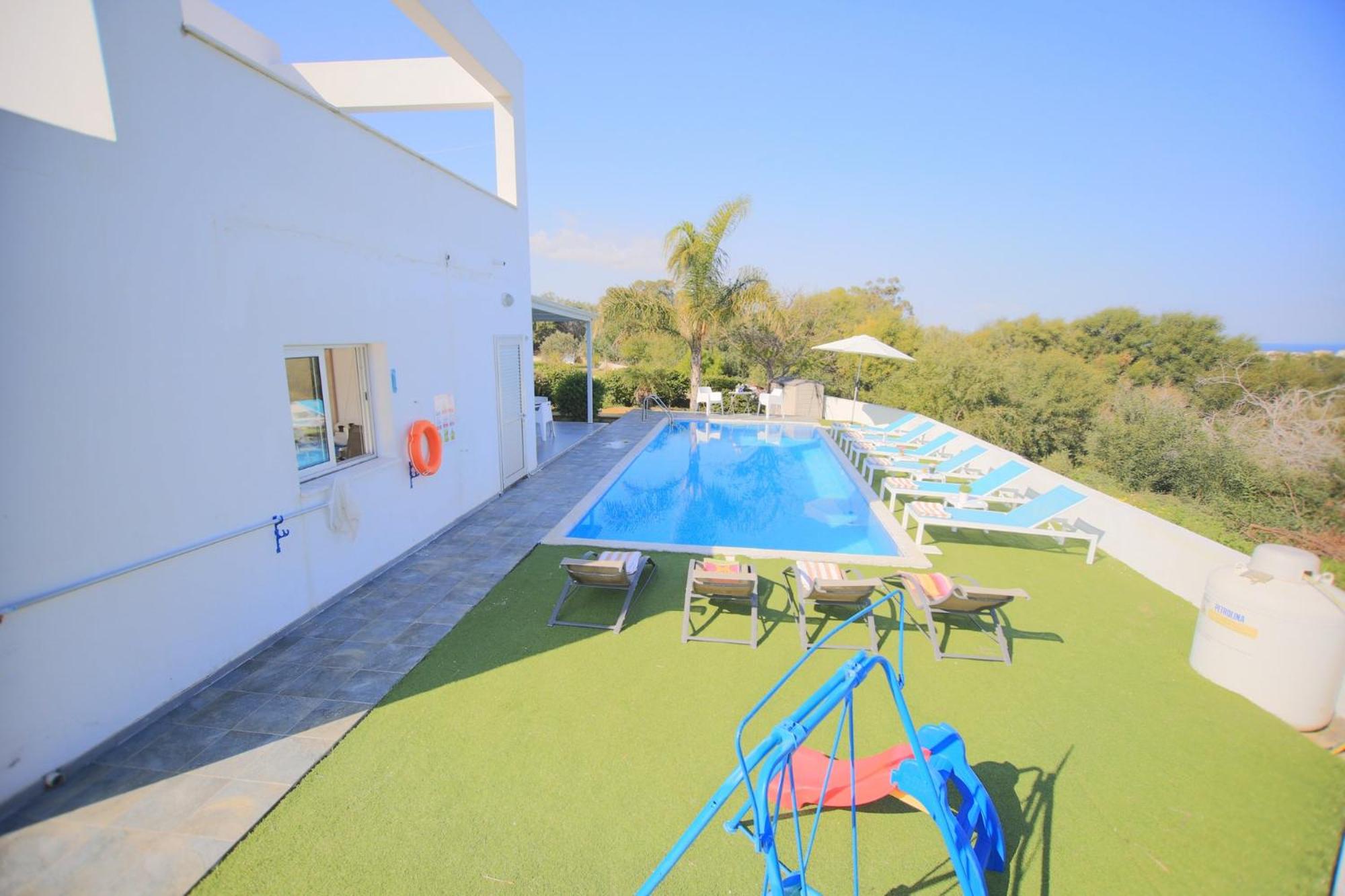 Akefalou Bay Villa