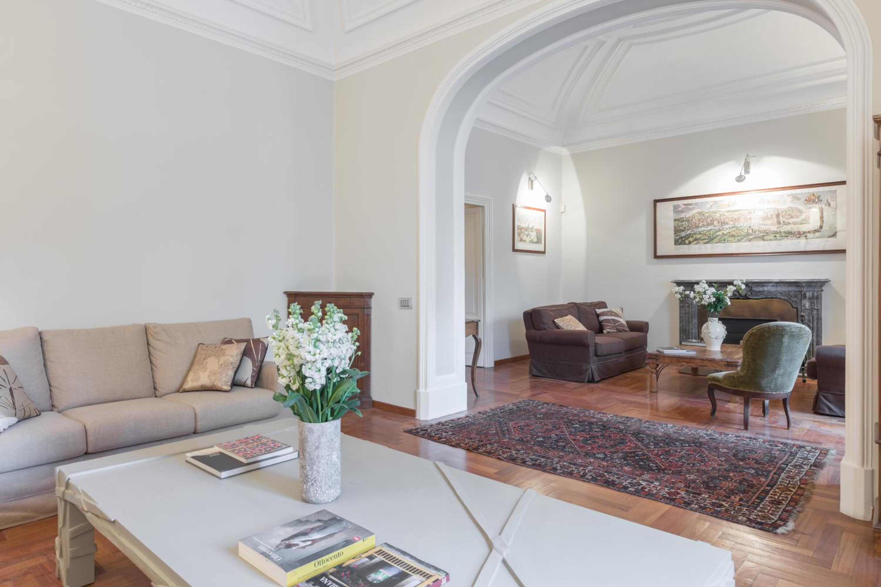 Amazing 4 bedrooms apartment with garden