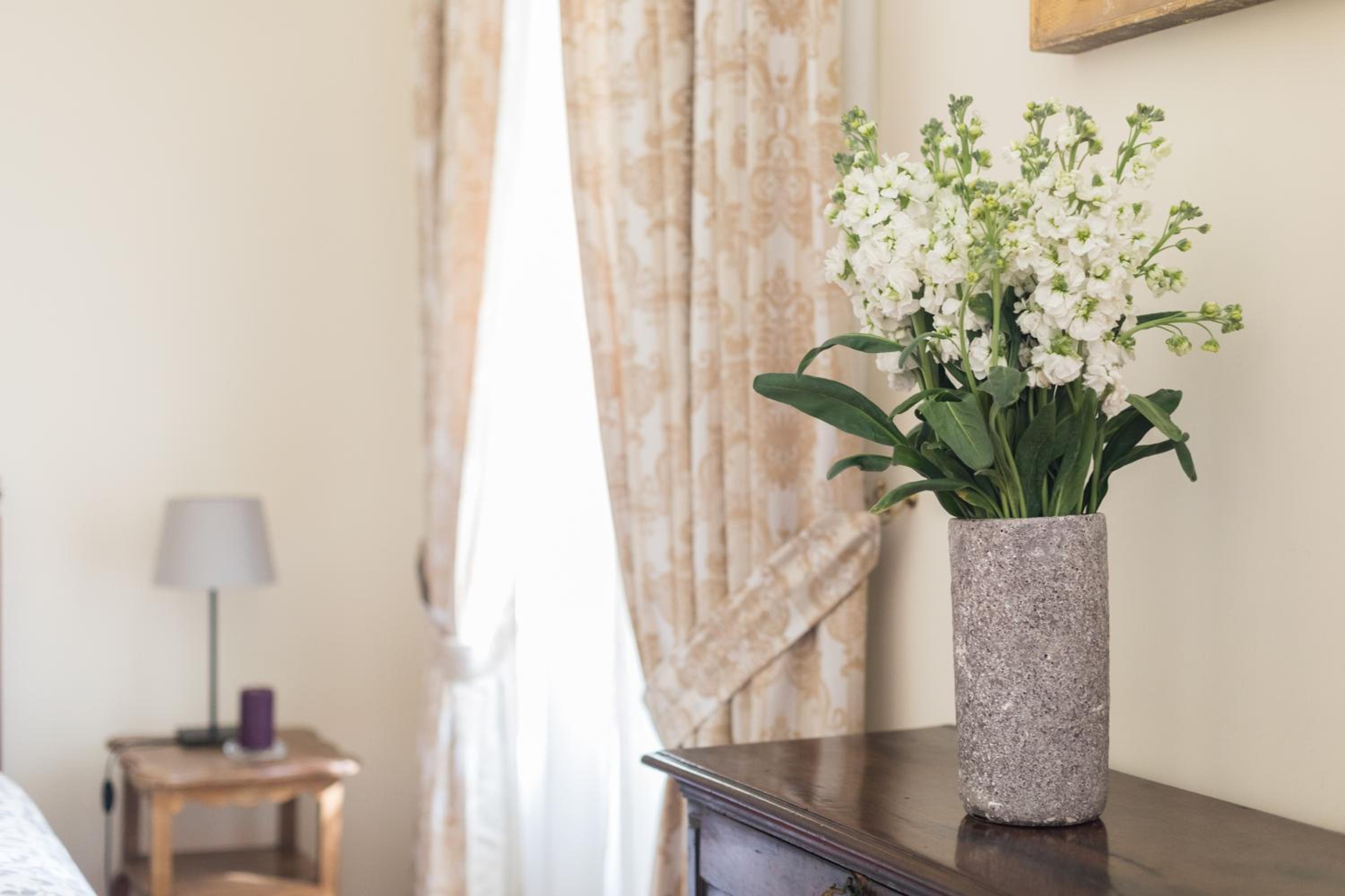 Amazing 4 bedrooms apartment with garden