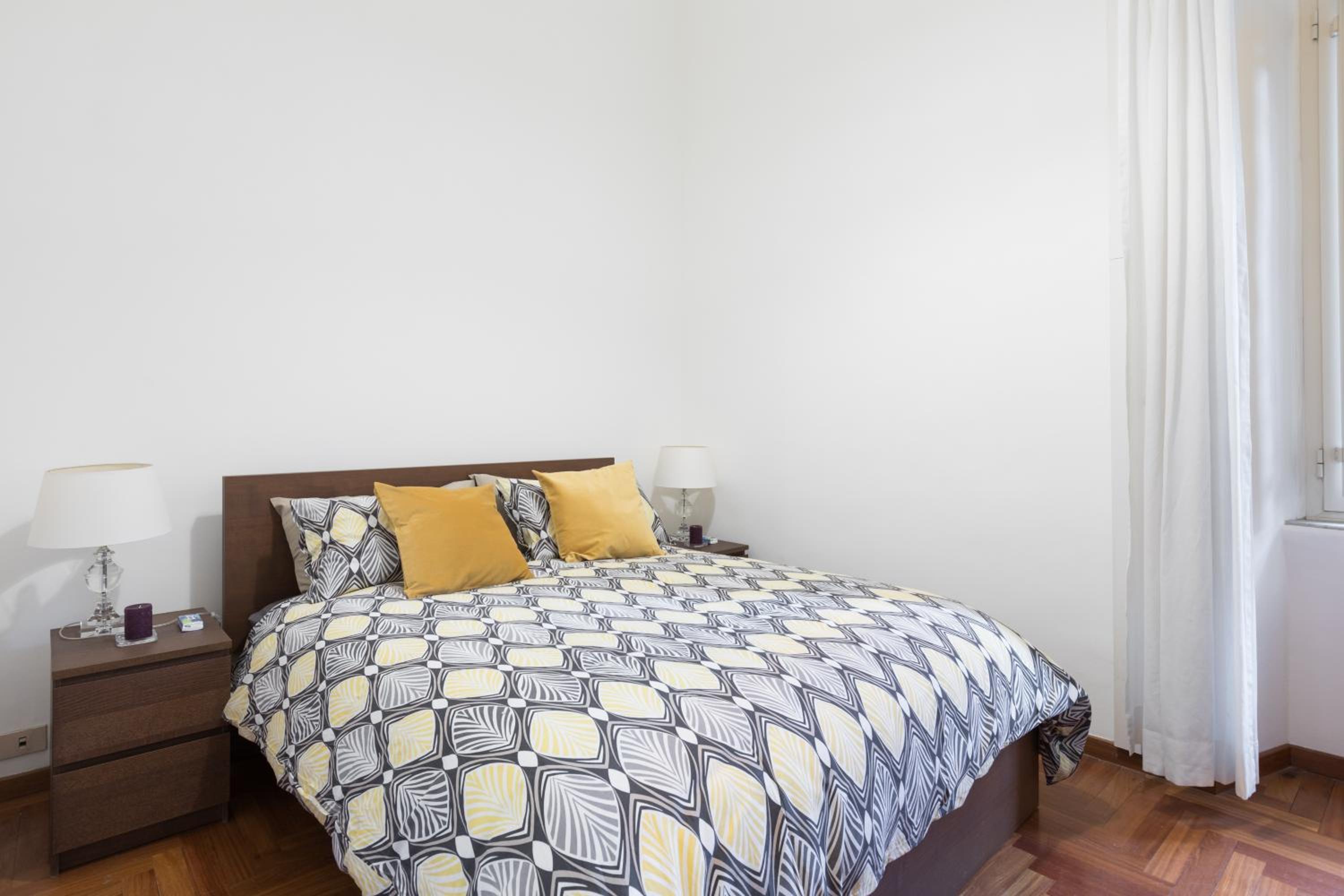 Amazing 4 bedrooms apartment with garden