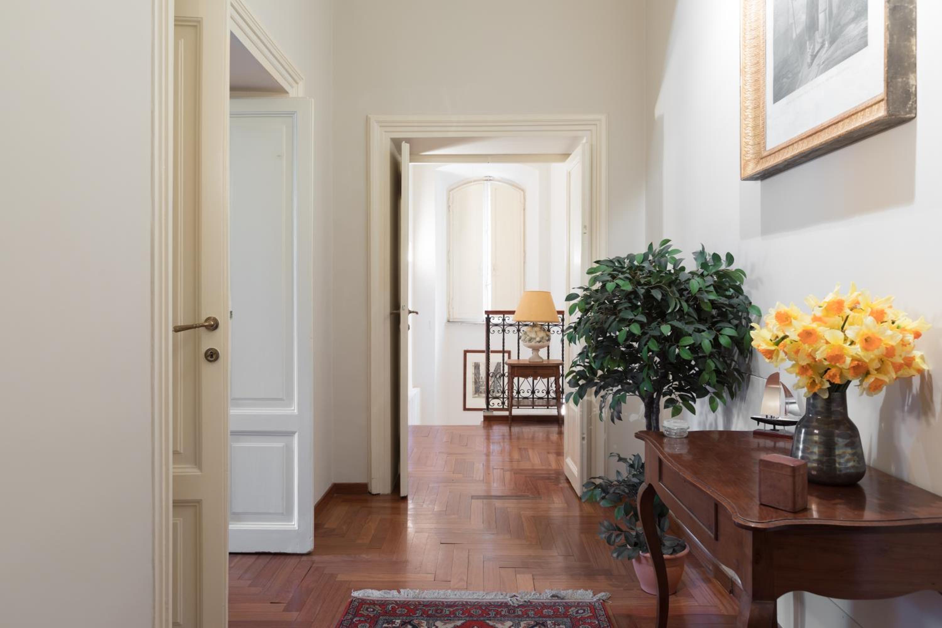 Amazing 4 bedrooms apartment with garden