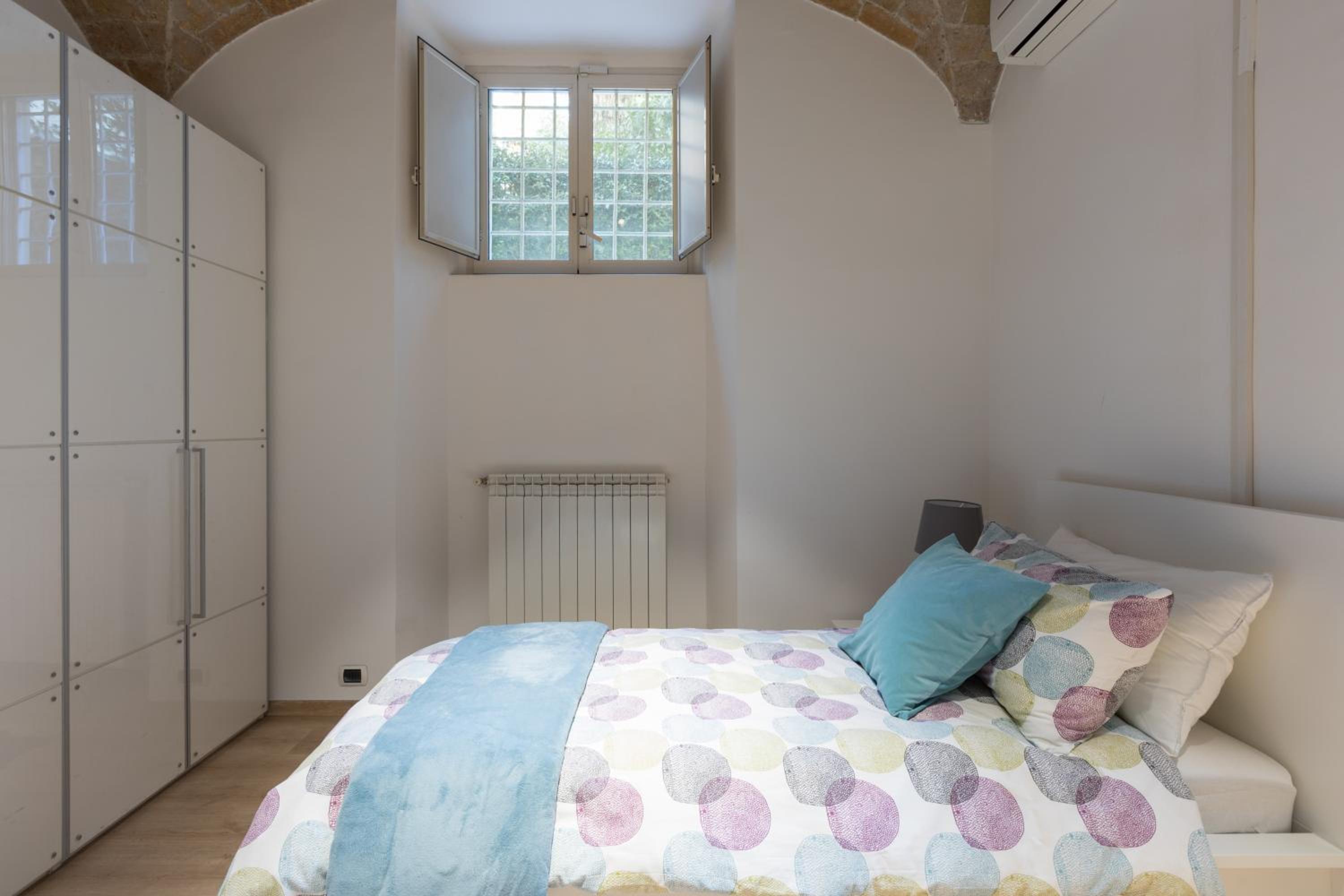 Amazing 4 bedrooms apartment with garden
