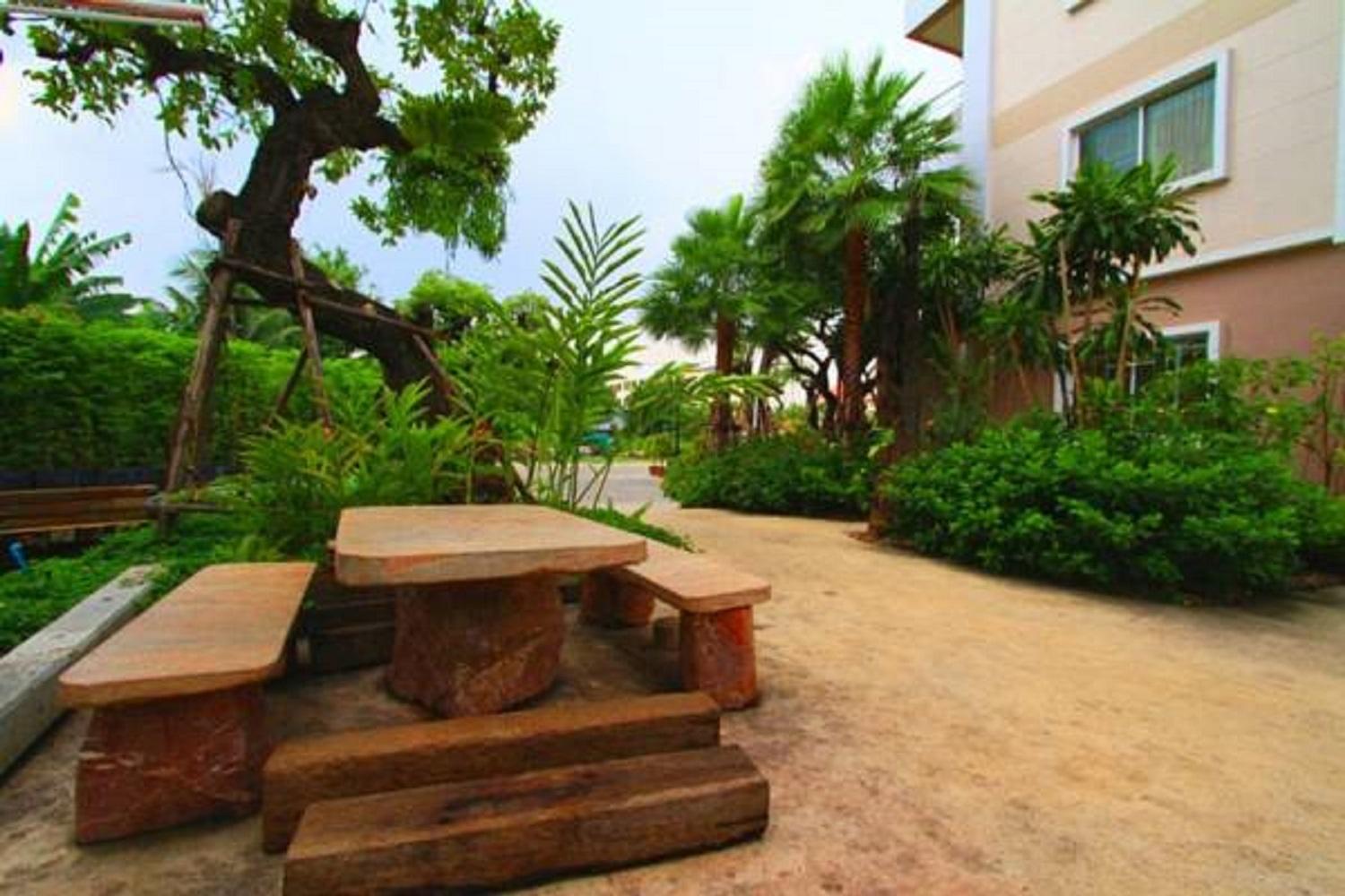 The Loft Resort Bangkok