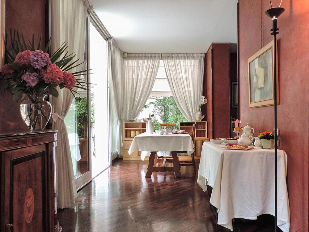 B&B VILLA ADRIANA Varese - camere e appartamenti