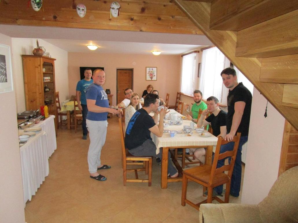 Photo 12