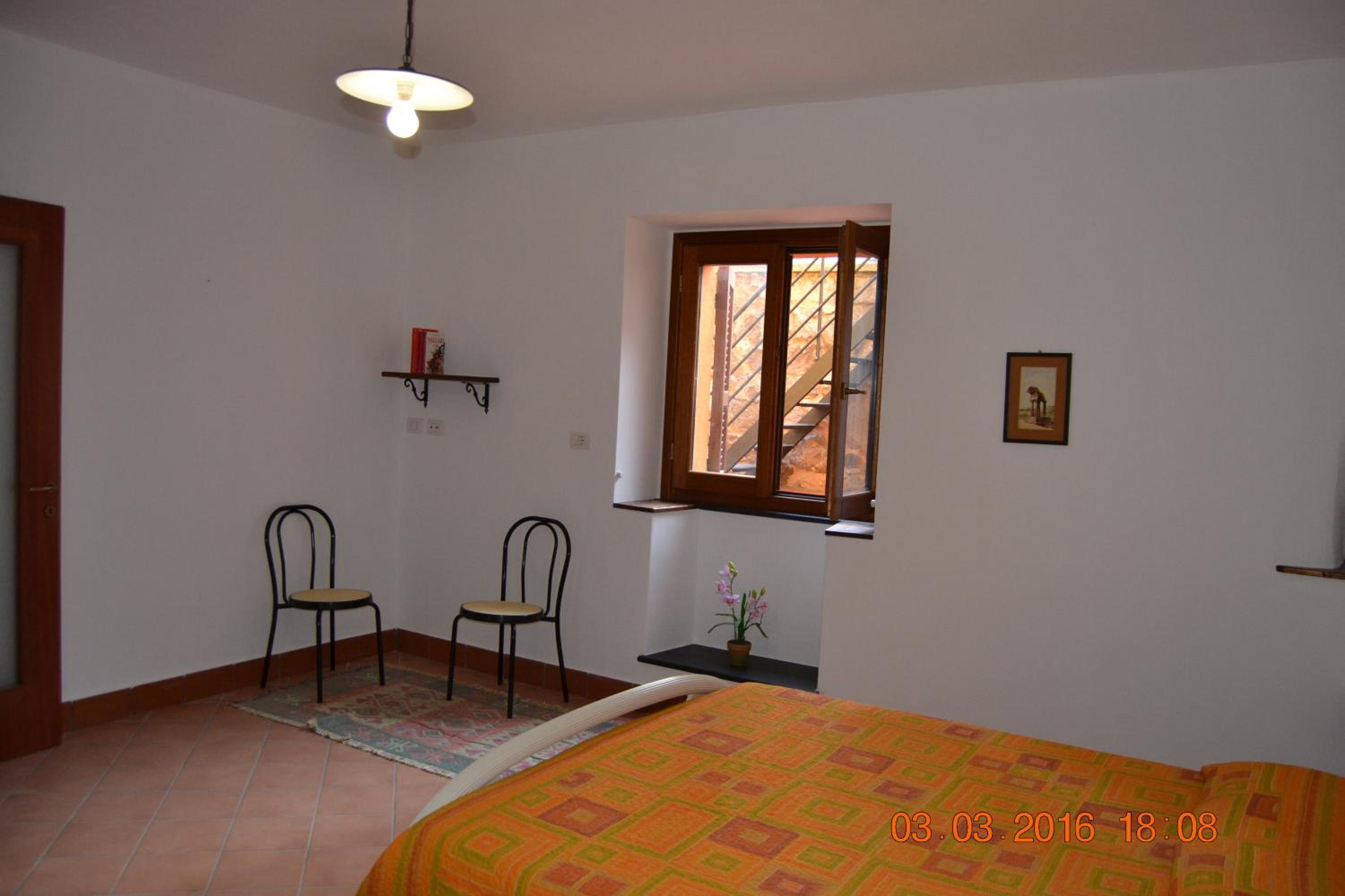 Photo 46