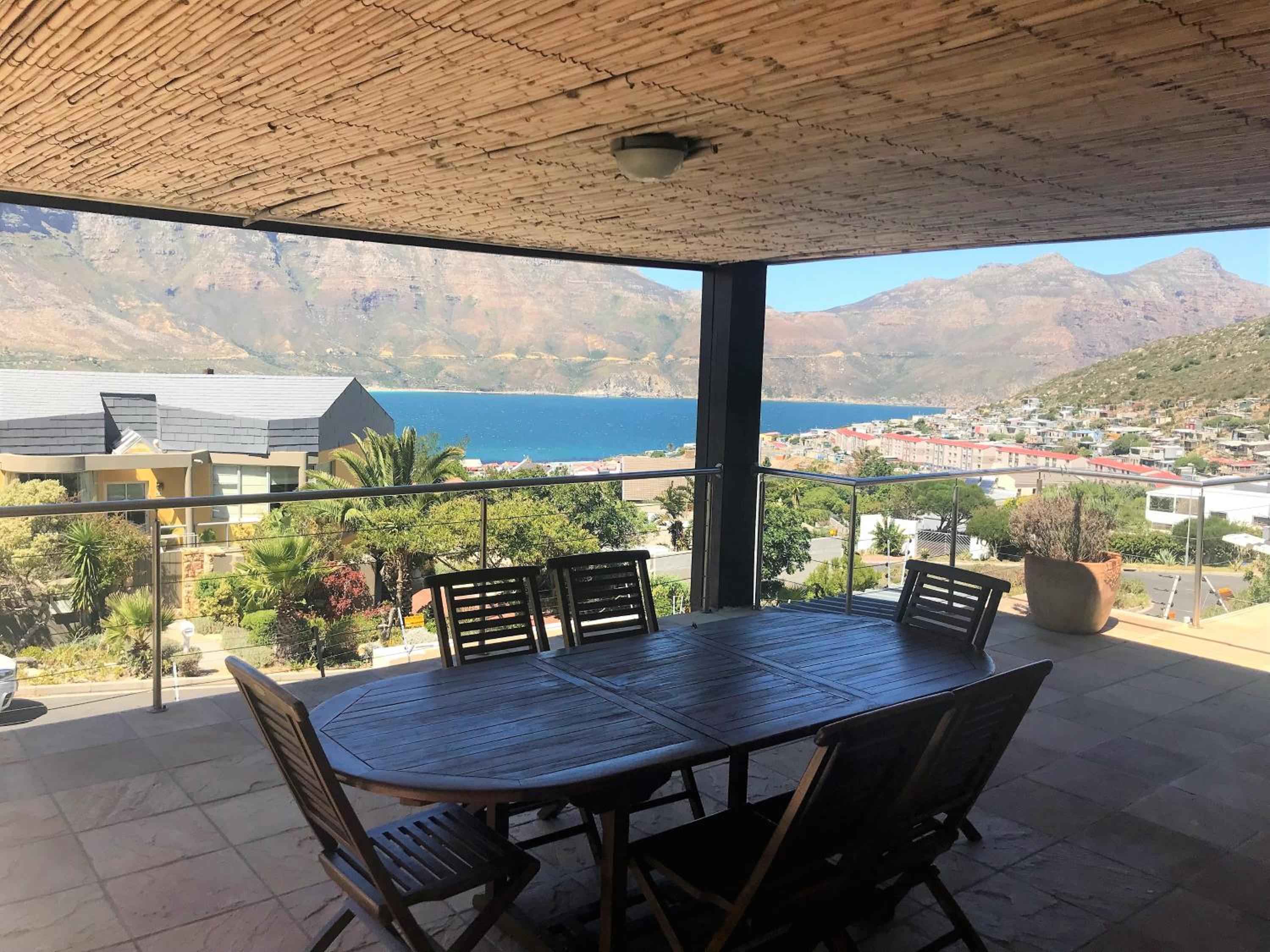 Hout Bay Breeze Guest House