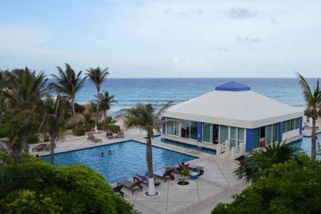 Preciosos Estudio Vista al Mar o jardín